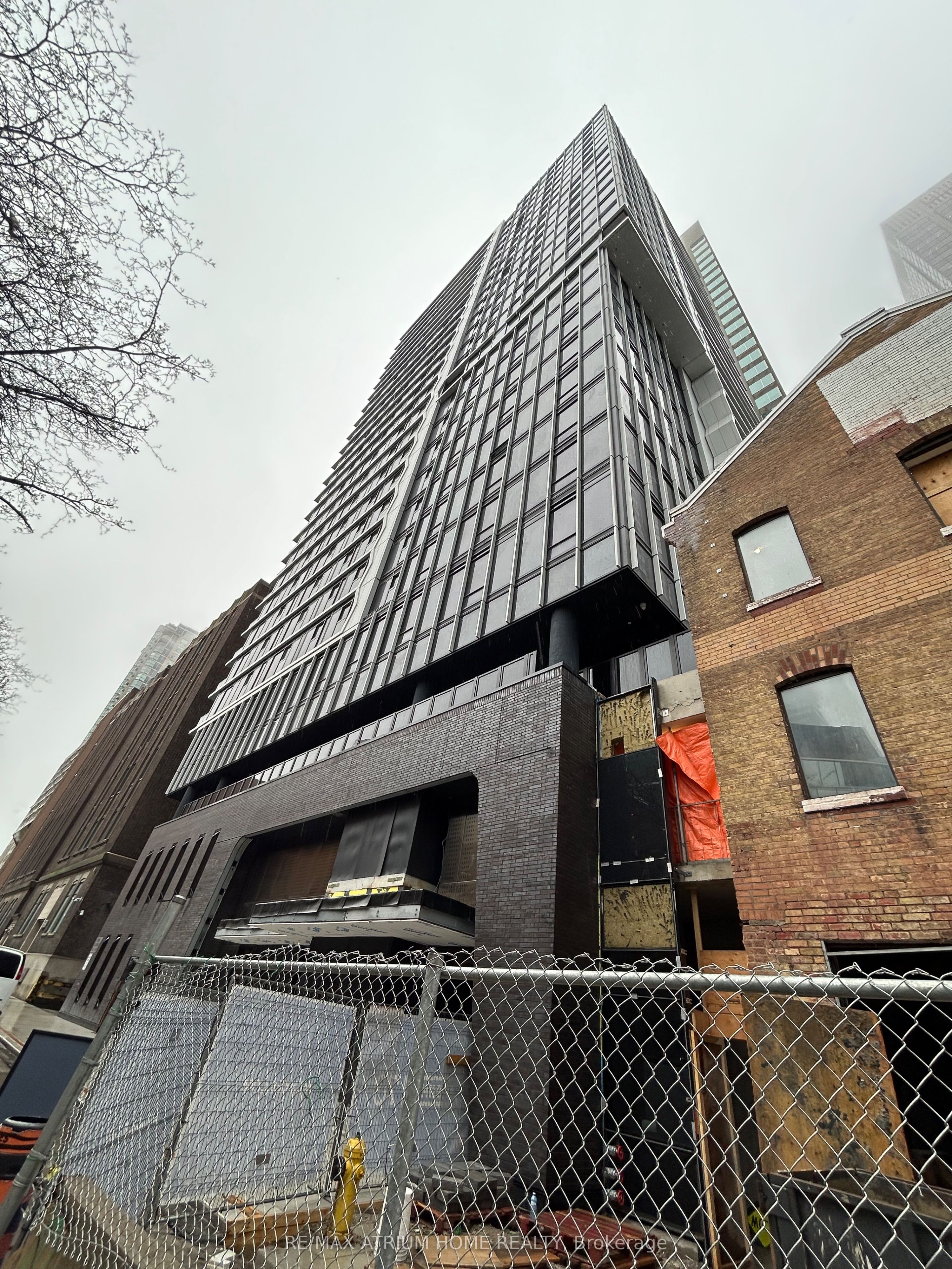 #505 - 771 Yonge Street Property Photo 1