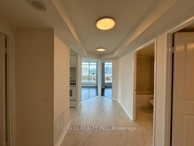 #1020 - 942 Yonge Street Property Photo 1