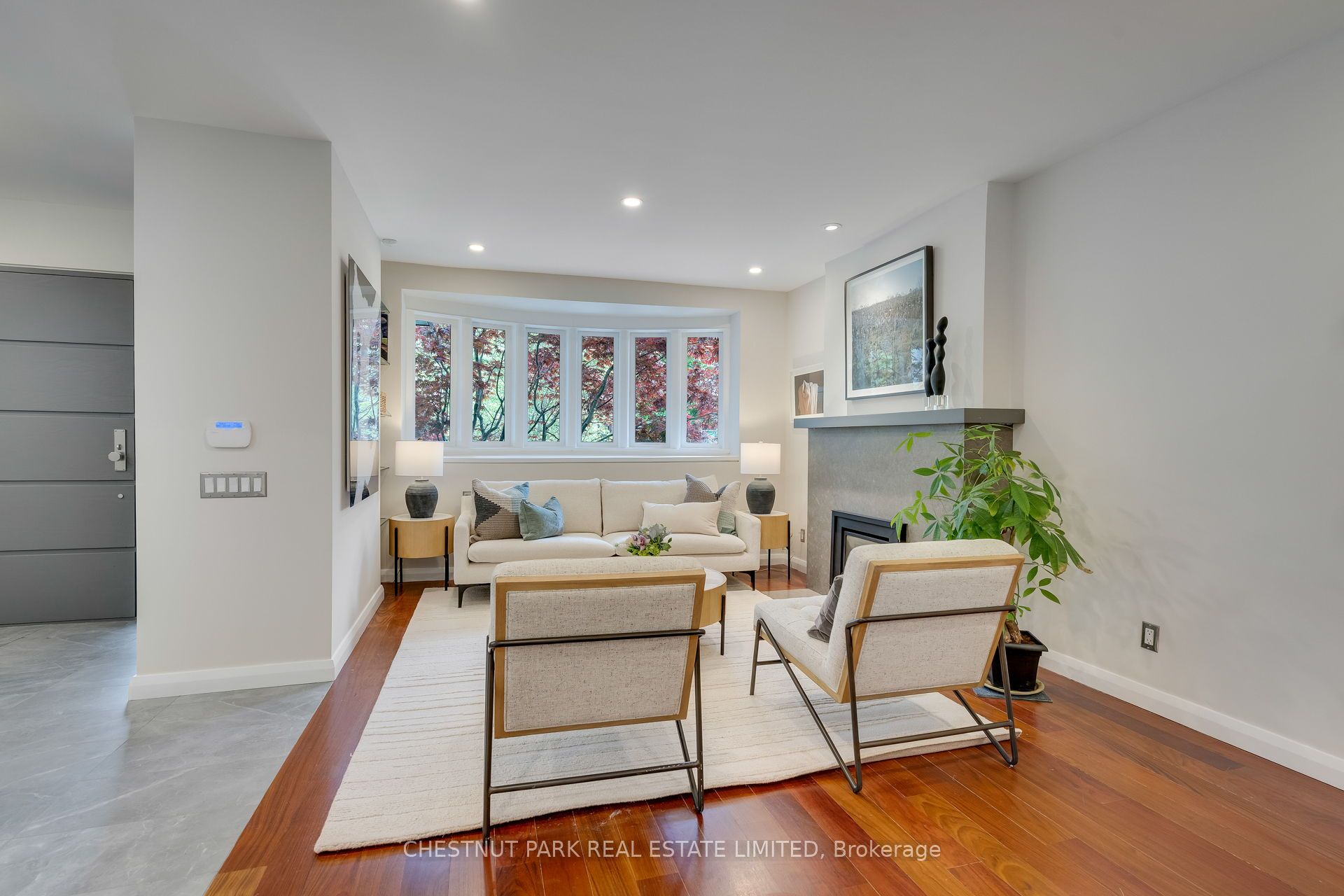 16 Inglewood Drive Property Photo 6