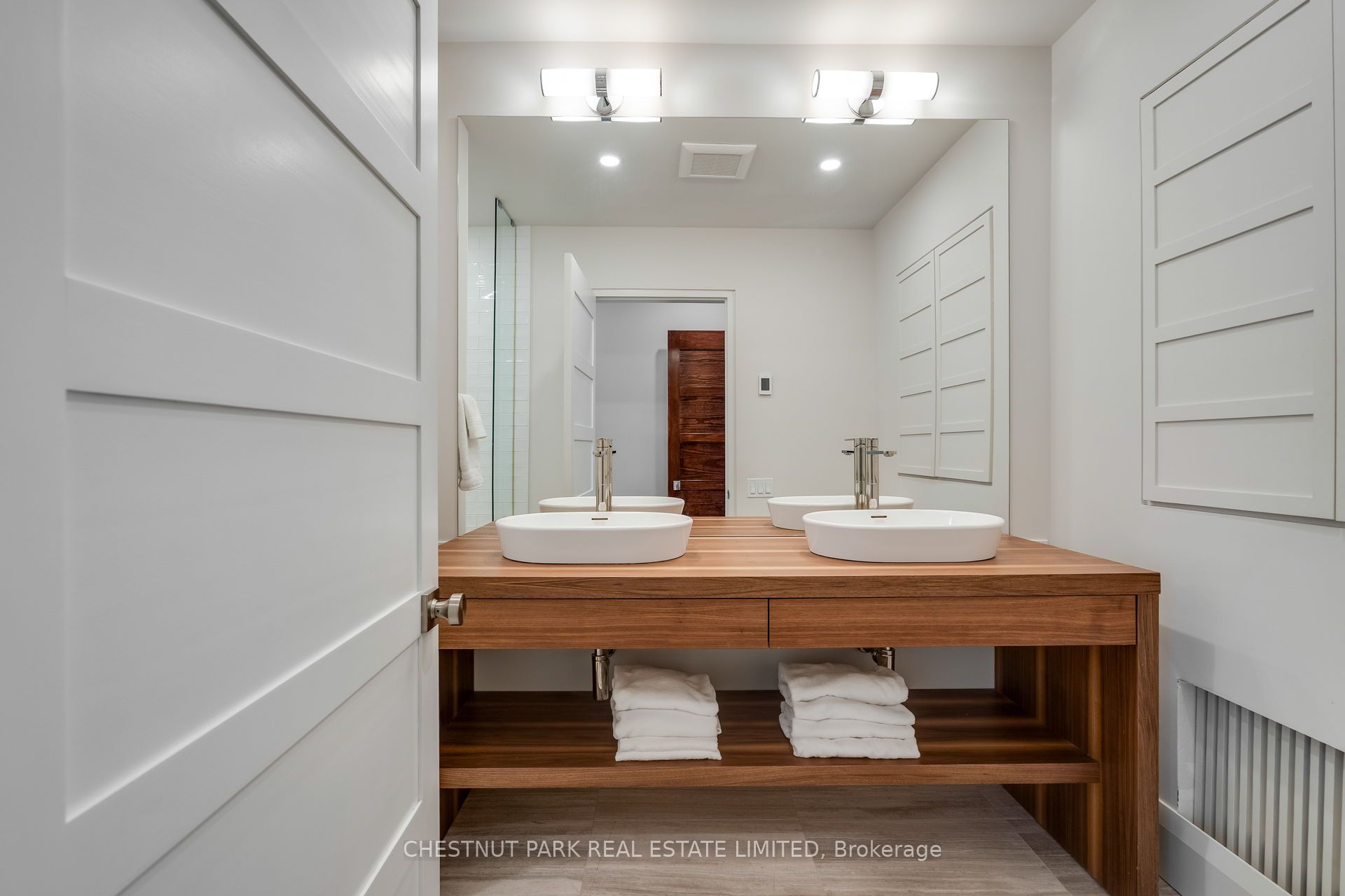 16 Inglewood Drive Property Photo 28