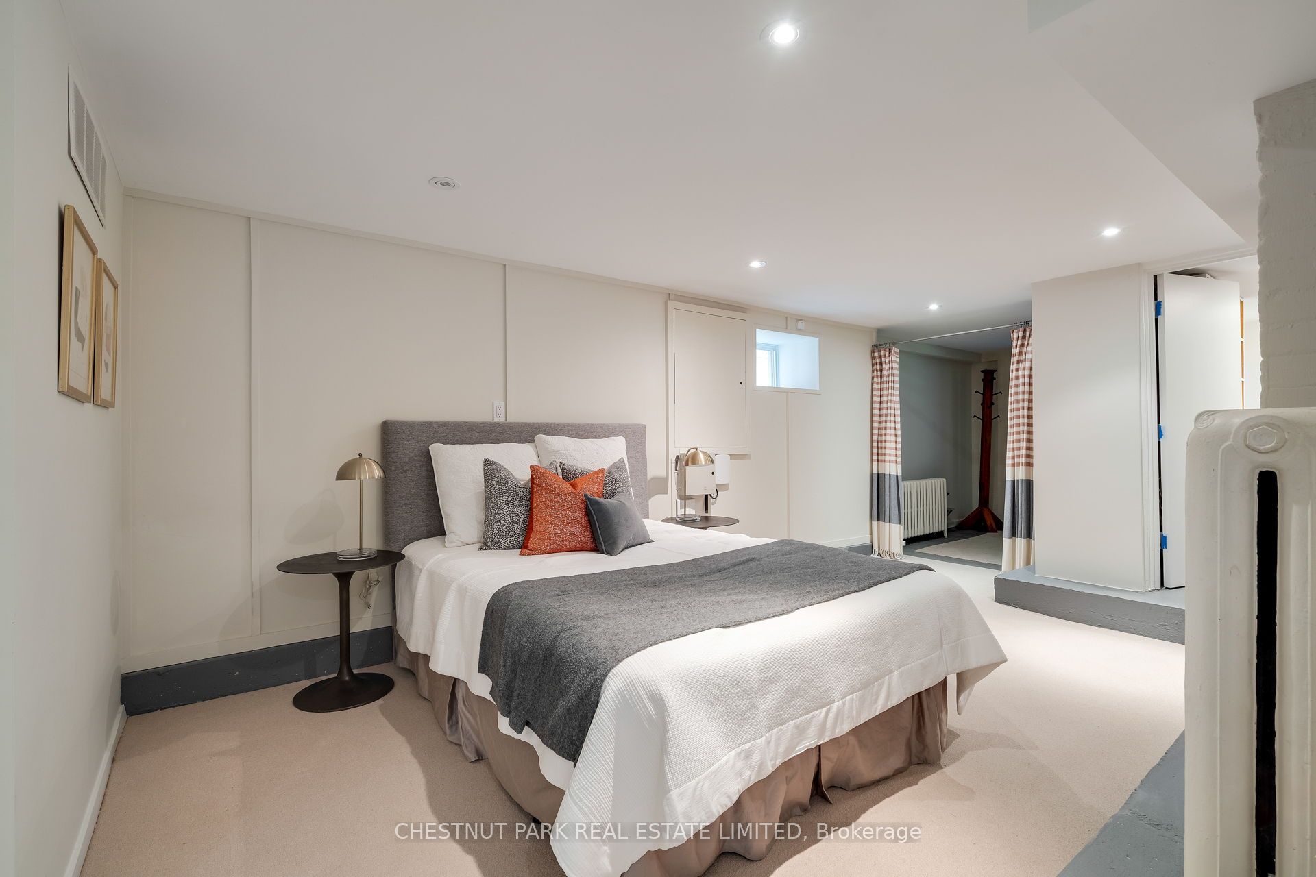 16 Inglewood Drive Property Photo 36