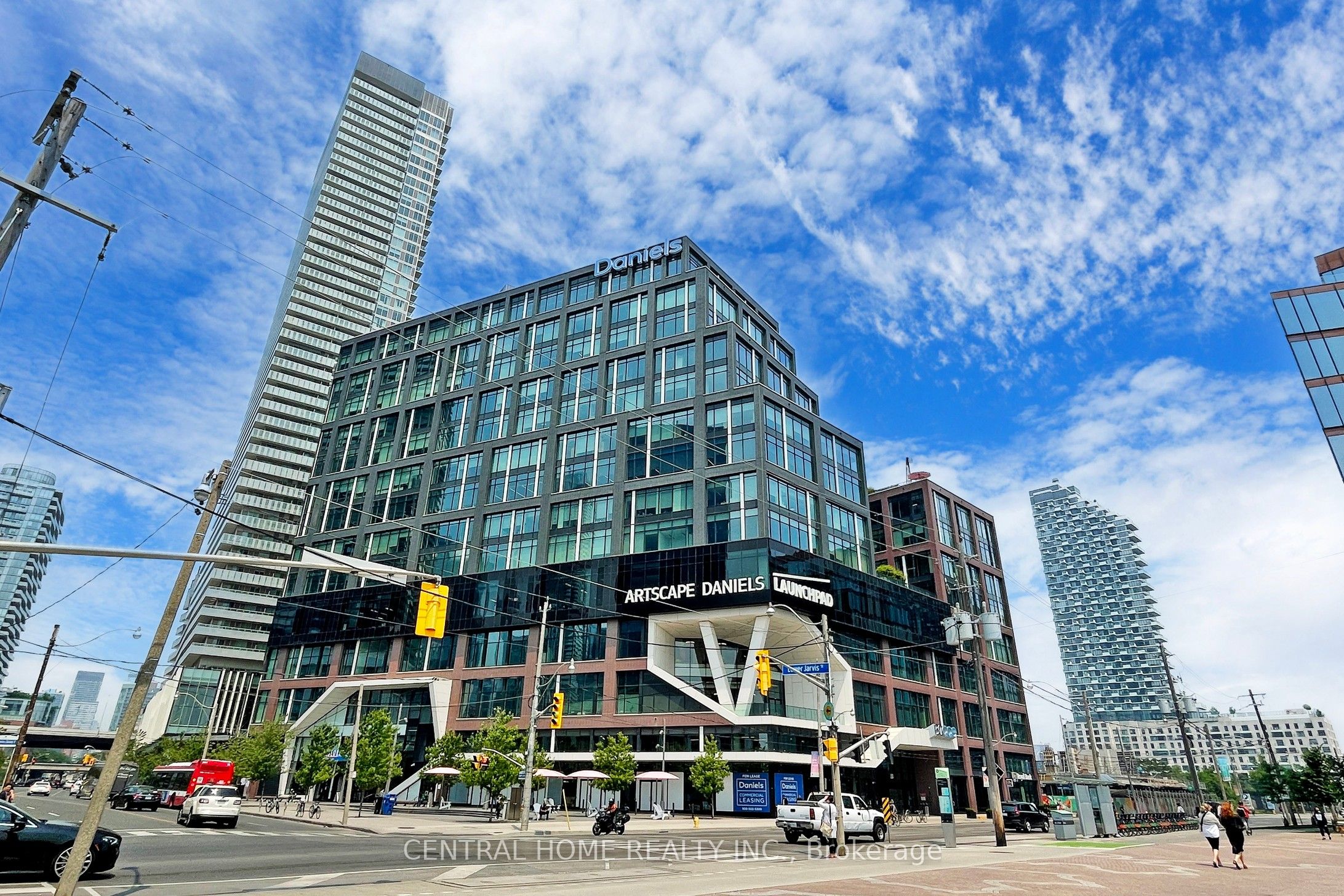 130 Queens Quay E 604 Property Photo 3