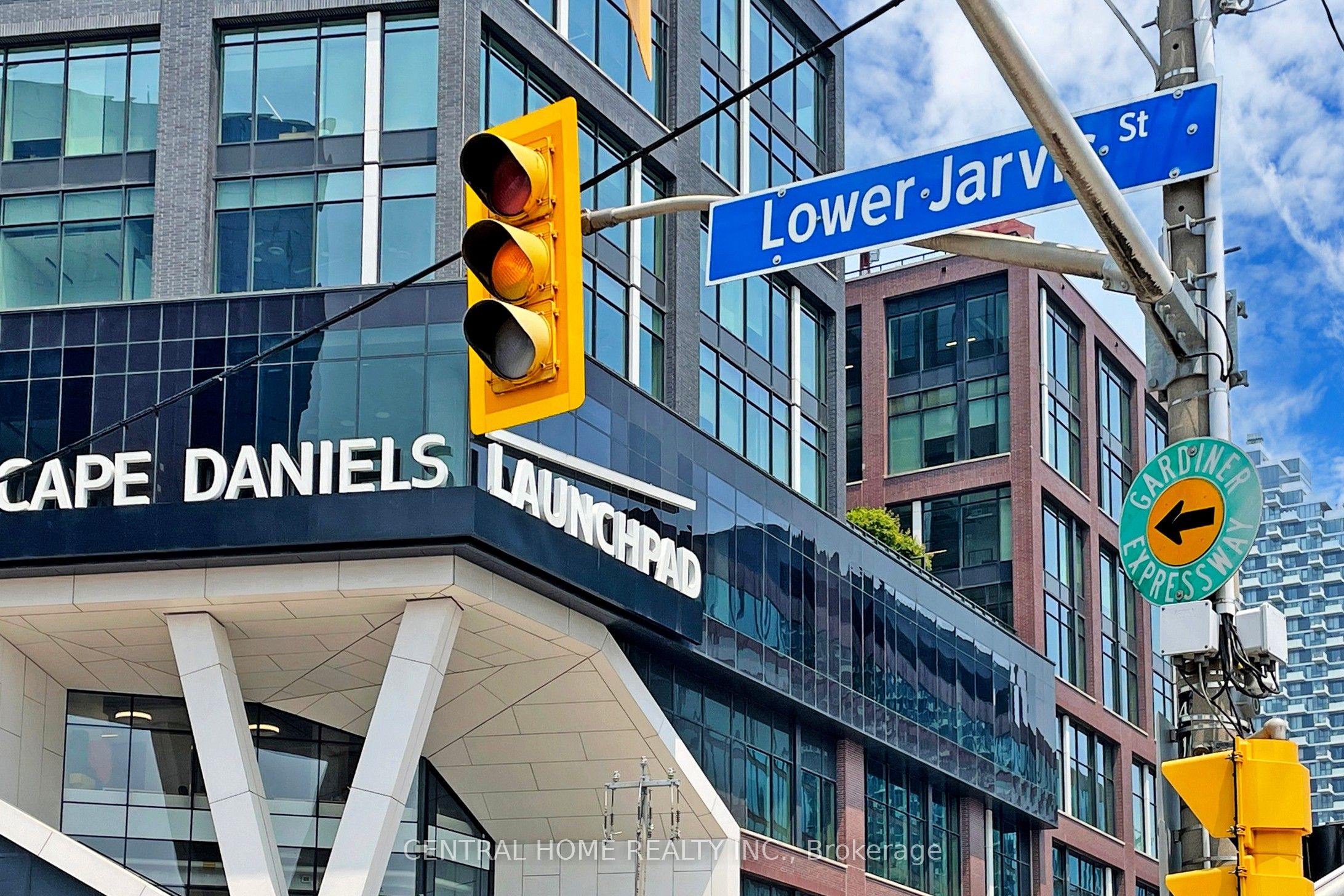 130 Queens Quay E 604 Property Photo 5