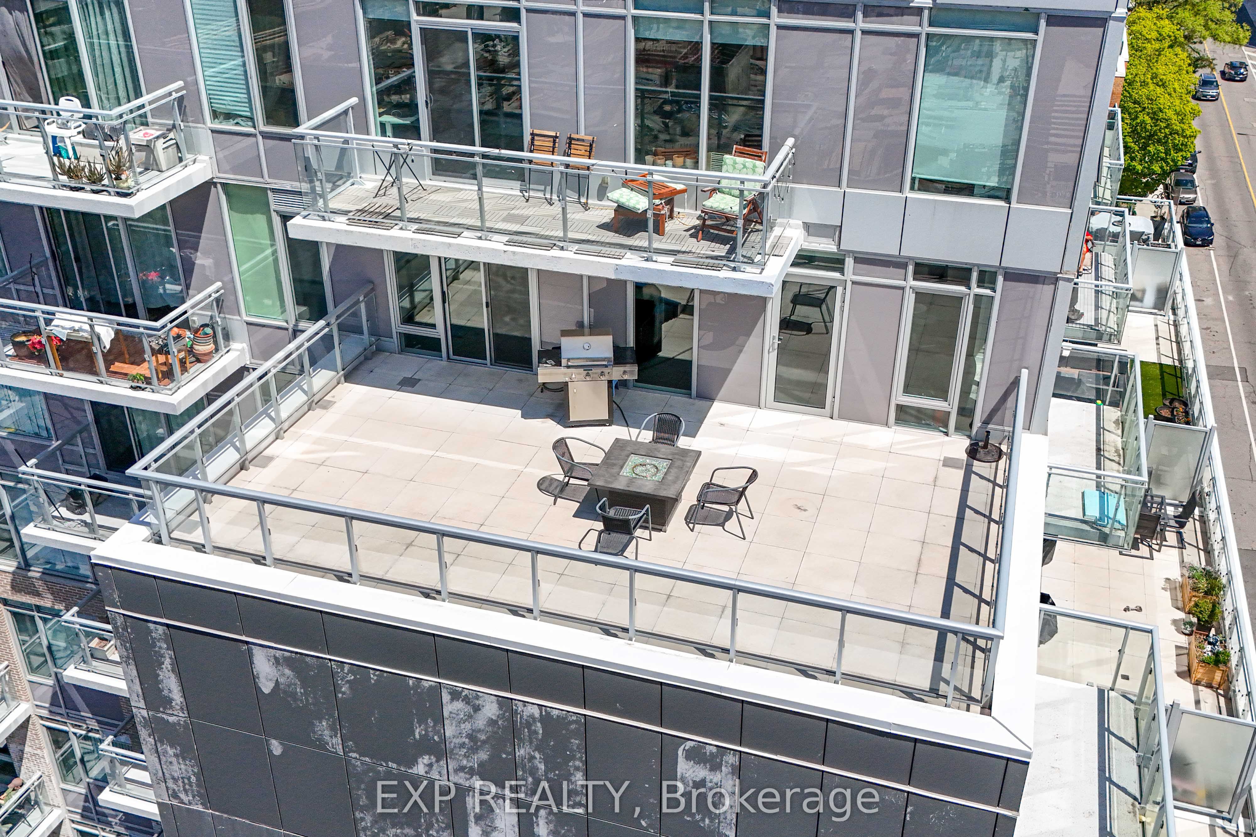 #805 - 68 Merton Street Property Photo 1