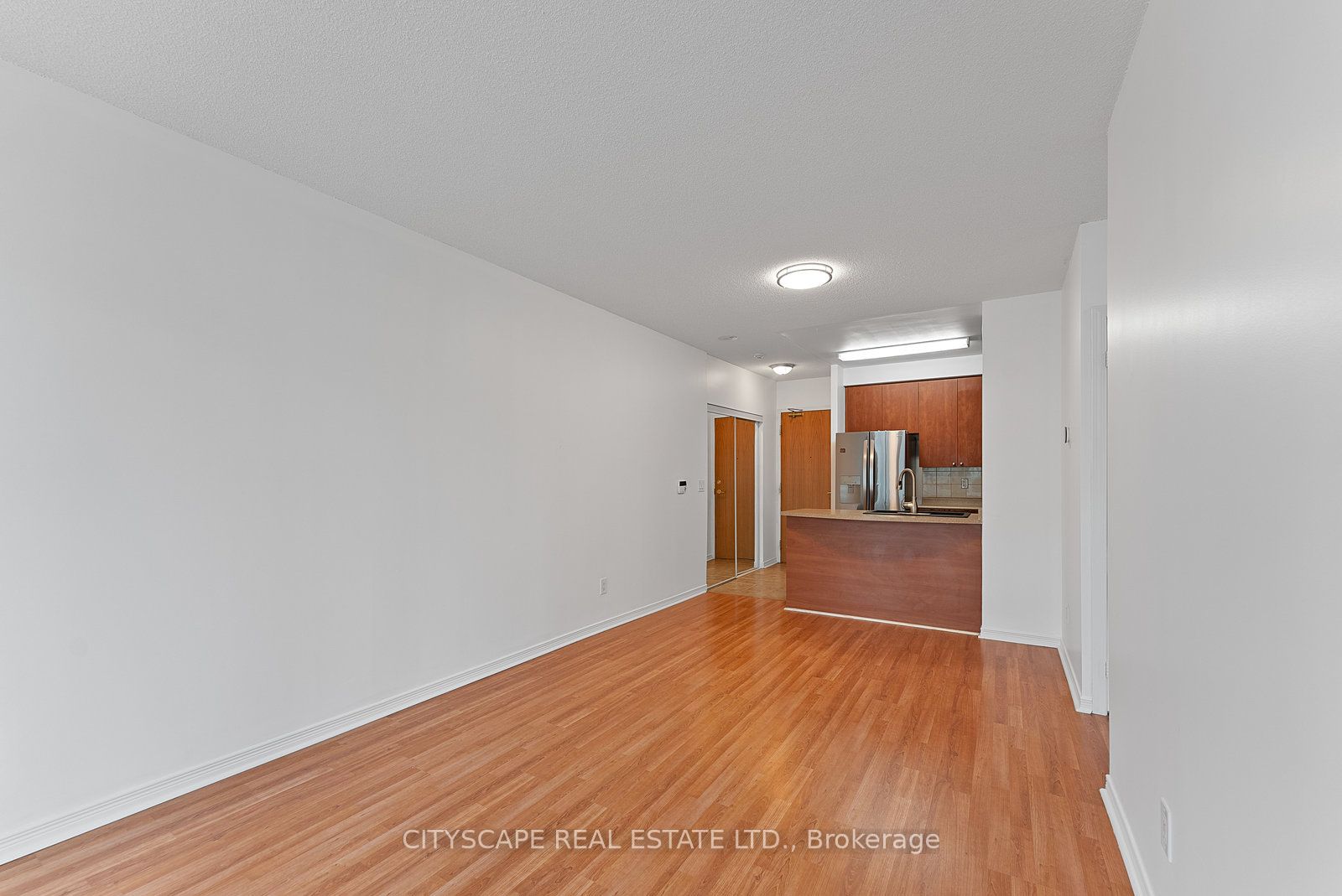 5500 Yonge Street 202 Property Photo 6