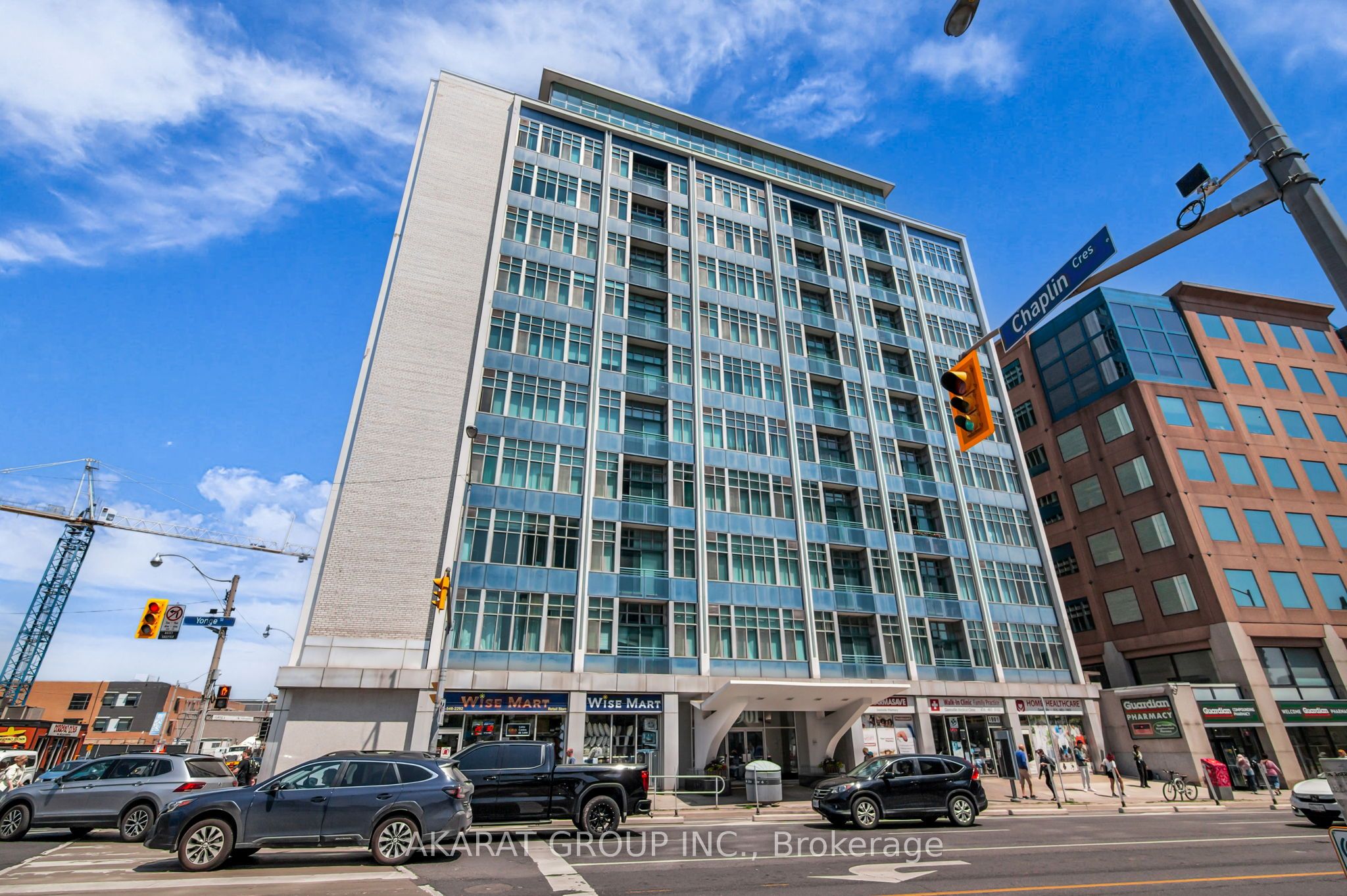 #703 - 1901 Yonge Street Property Photo 1