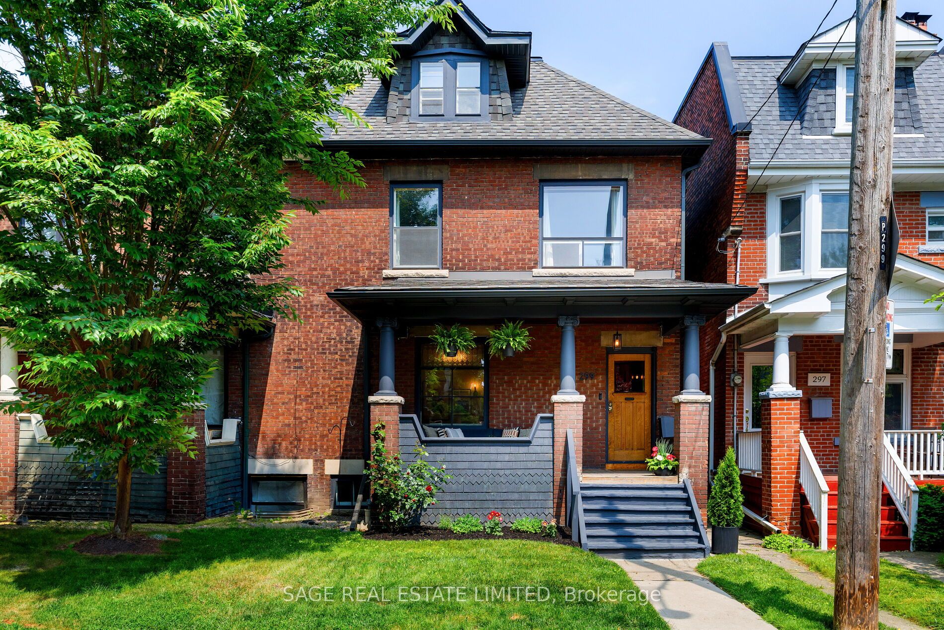 299 St Clarens Avenue Property Photo 1