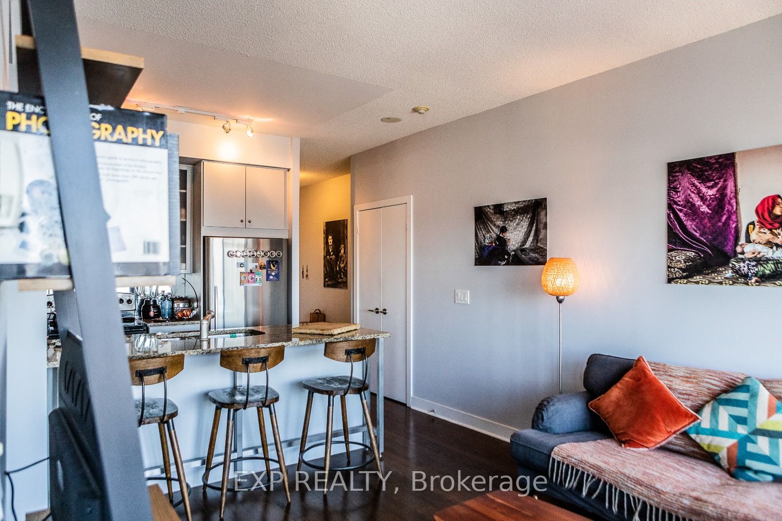 #1706 - 438 King Street Property Photo 1