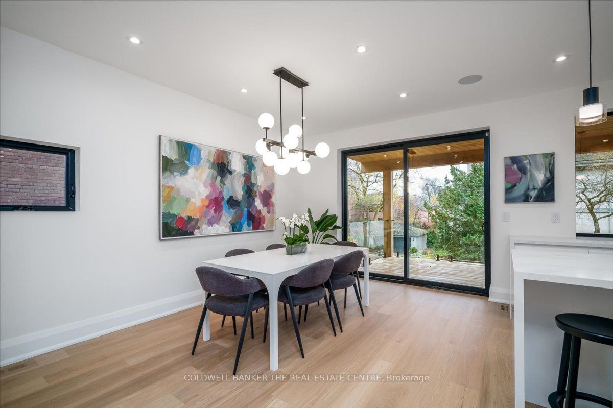 37 Woodlawn Avenue W Property Photo 10