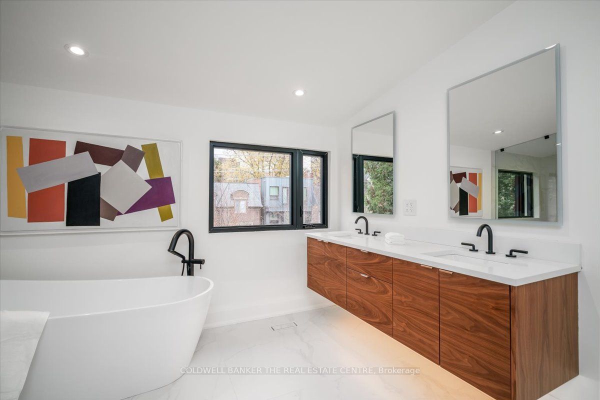 37 Woodlawn Avenue W Property Photo 28
