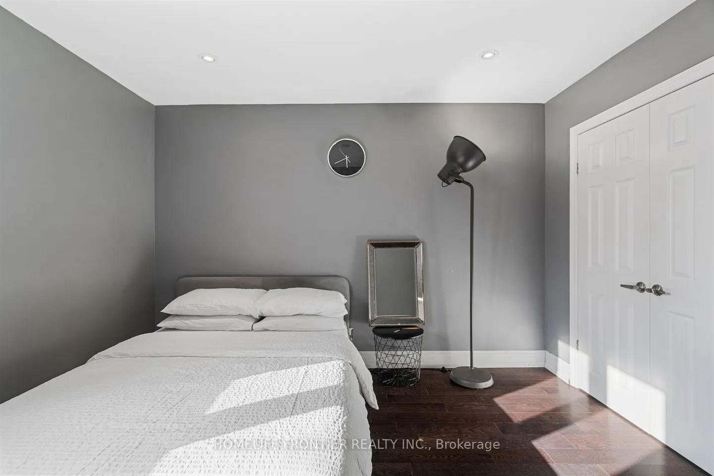 289 Burnett Avenue Property Photo 20
