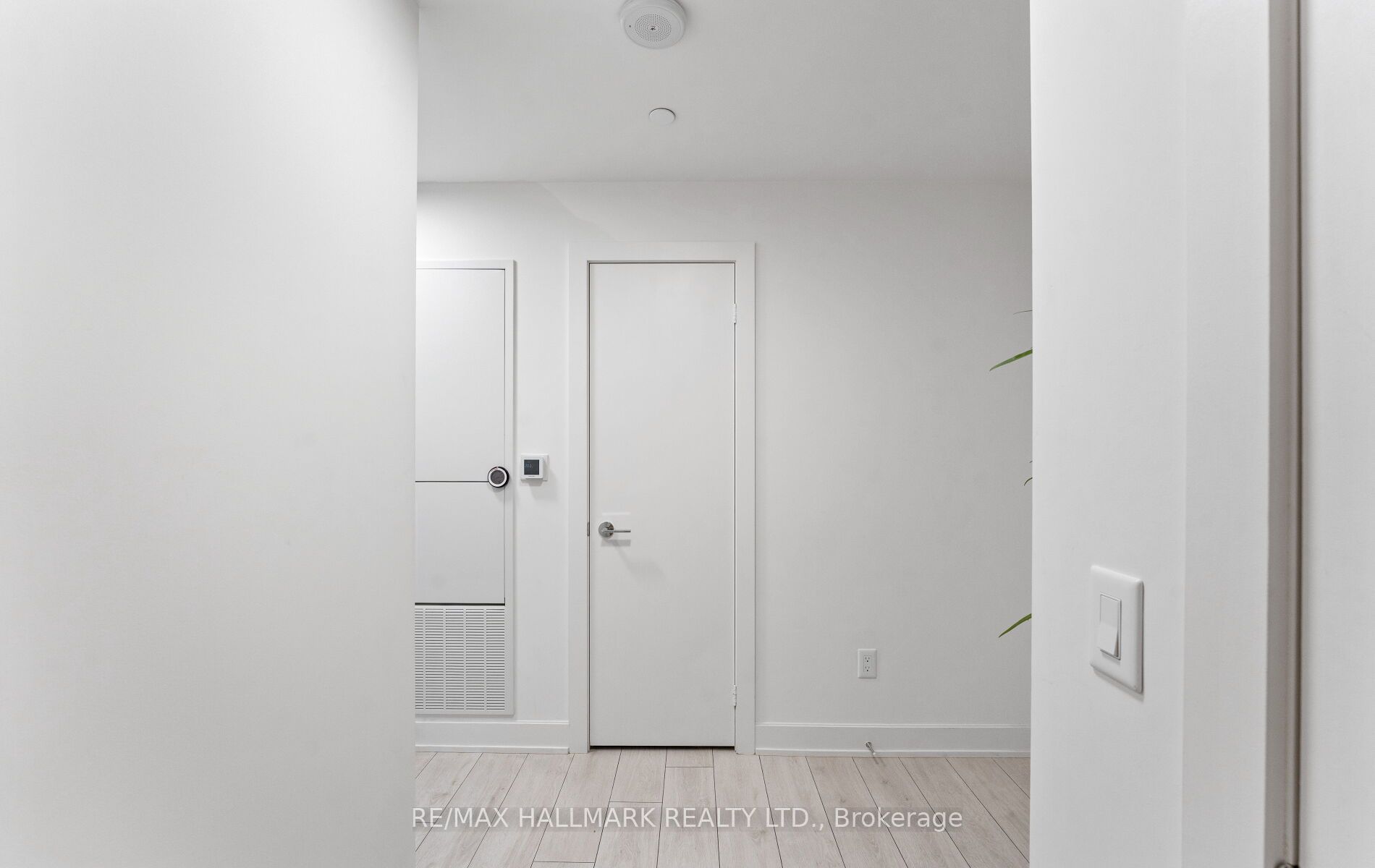 35 Mercer Street 1114 Property Photo 7