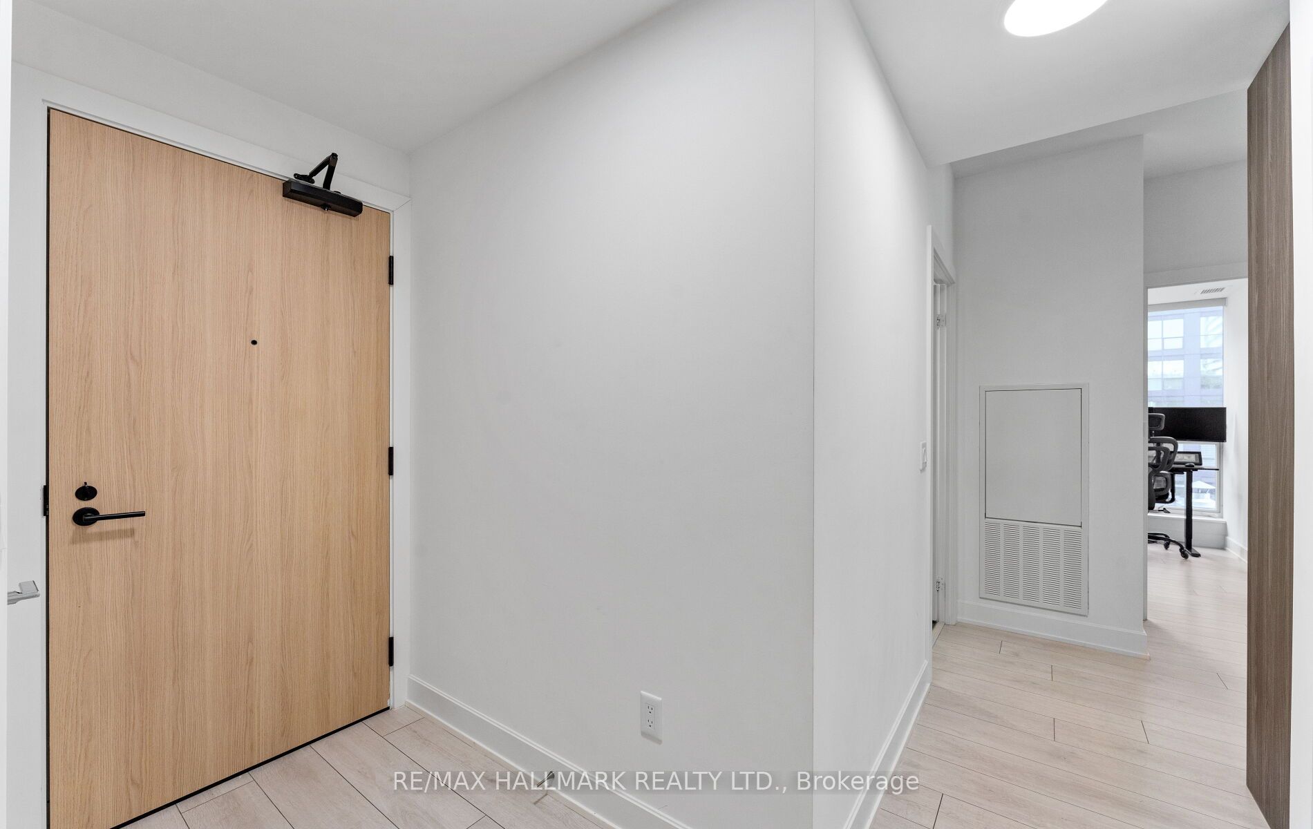 35 Mercer Street 1114 Property Photo 8