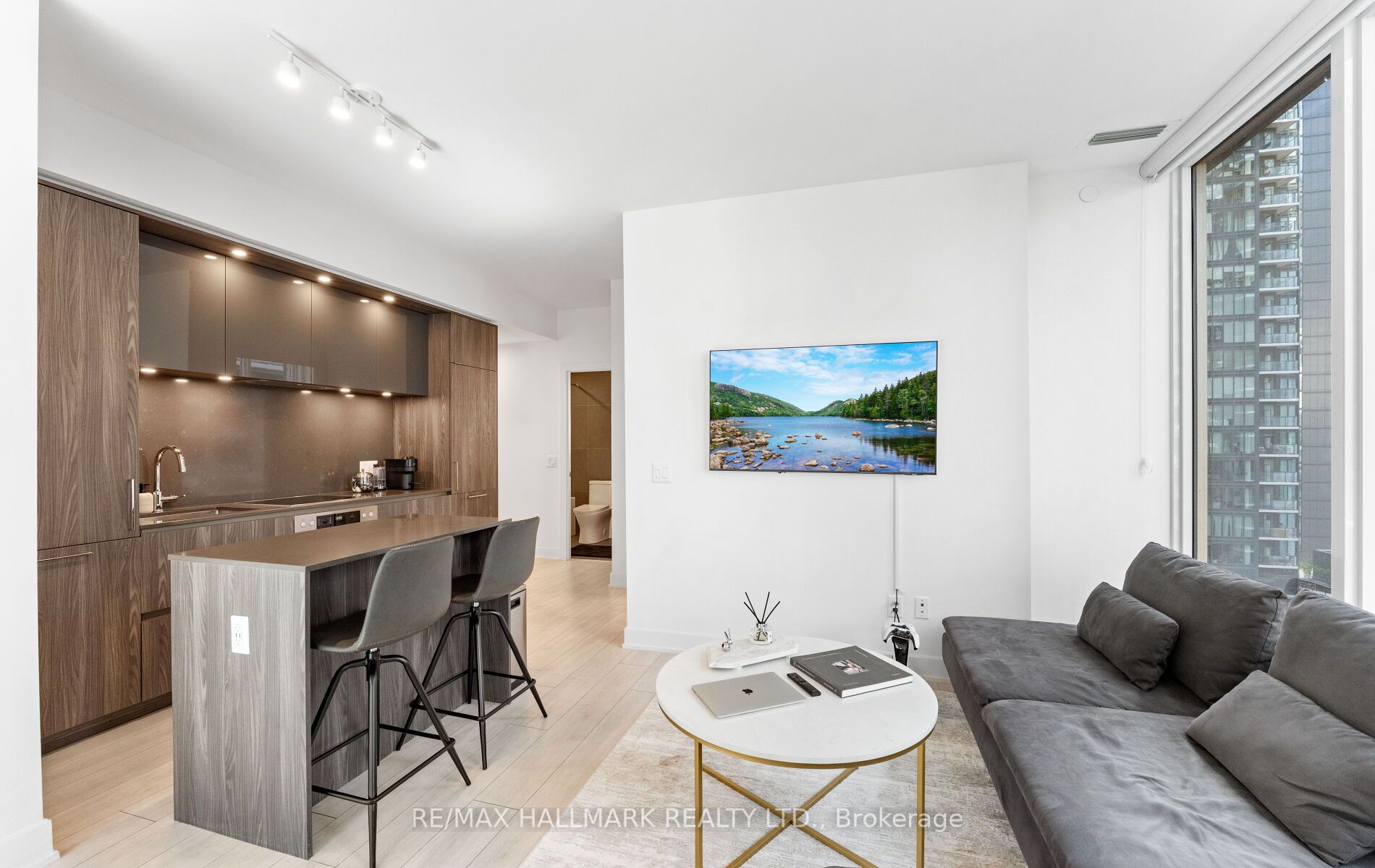 35 Mercer Street 1114 Property Photo 16