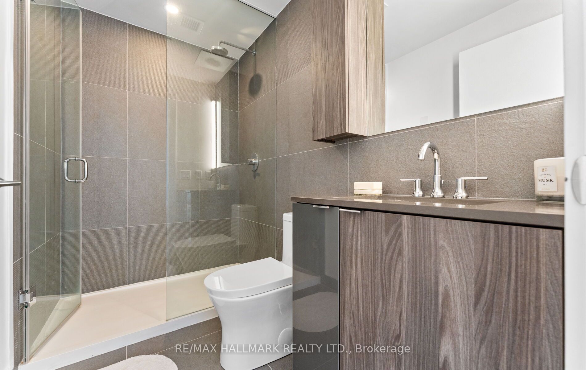 35 Mercer Street 1114 Property Photo 32