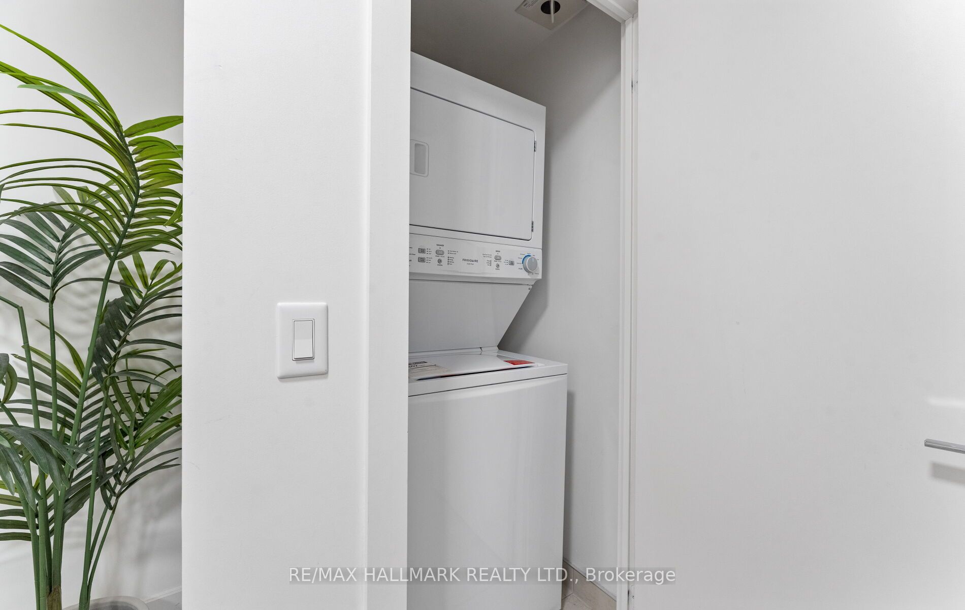 35 Mercer Street 1114 Property Photo 34