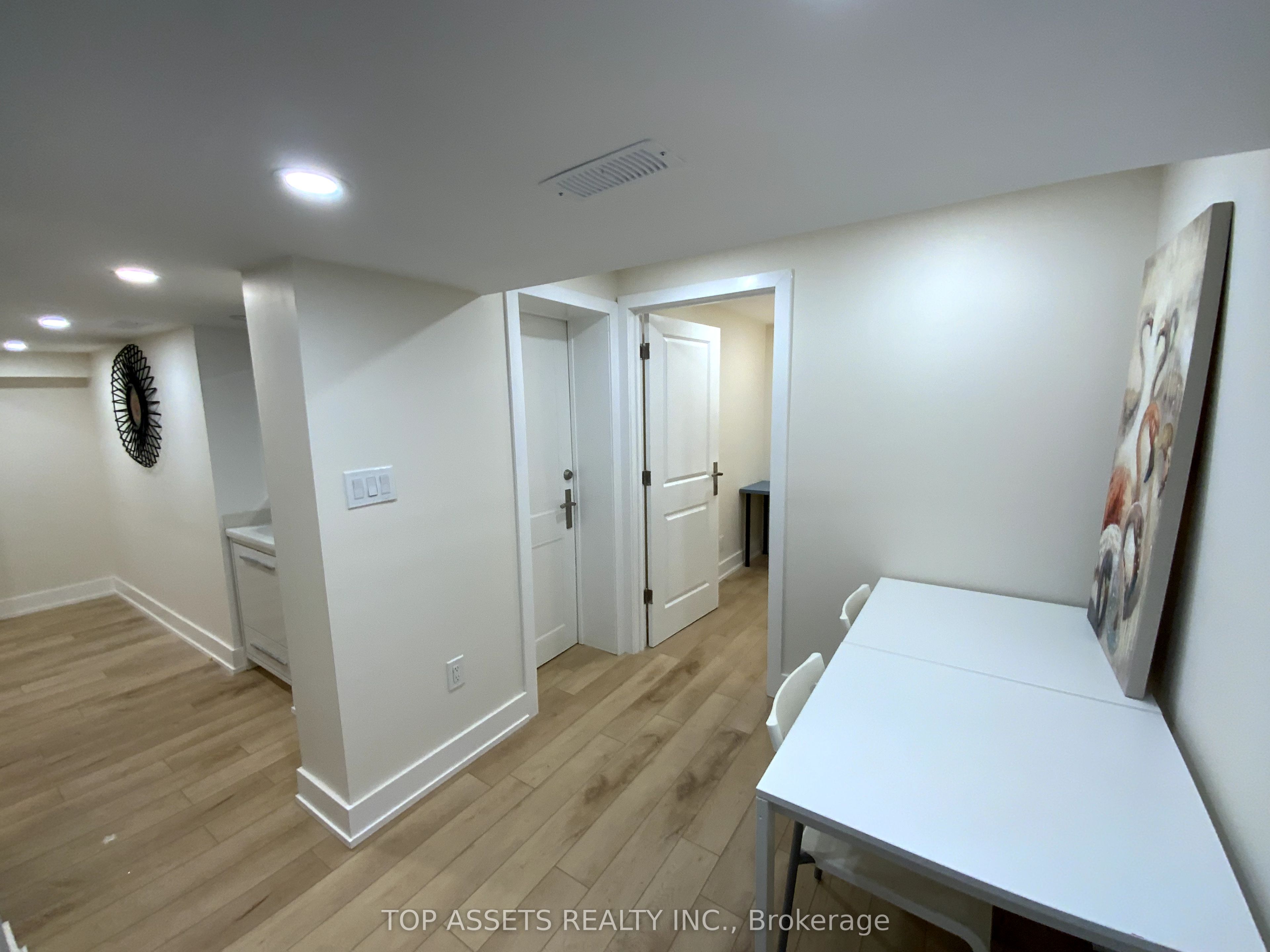 167 Churchill Avenue Property Photo 10