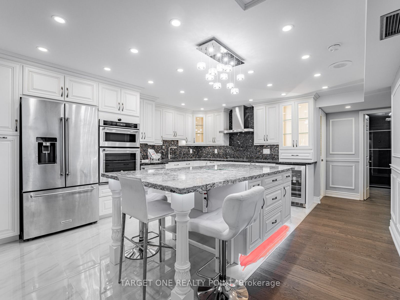 65 Spring Garden Avenue 608 Property Photo 12