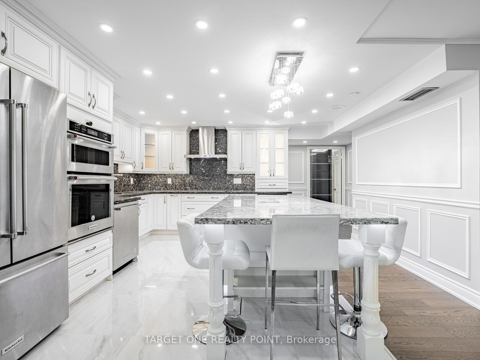65 Spring Garden Avenue 608 Property Photo 13