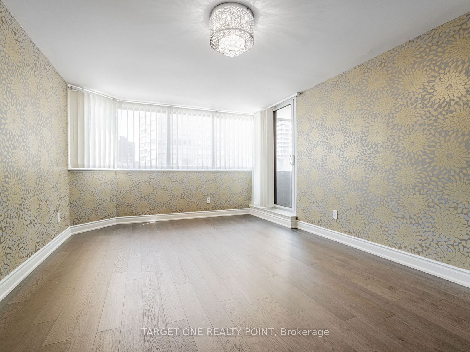 65 Spring Garden Avenue 608 Property Photo 18