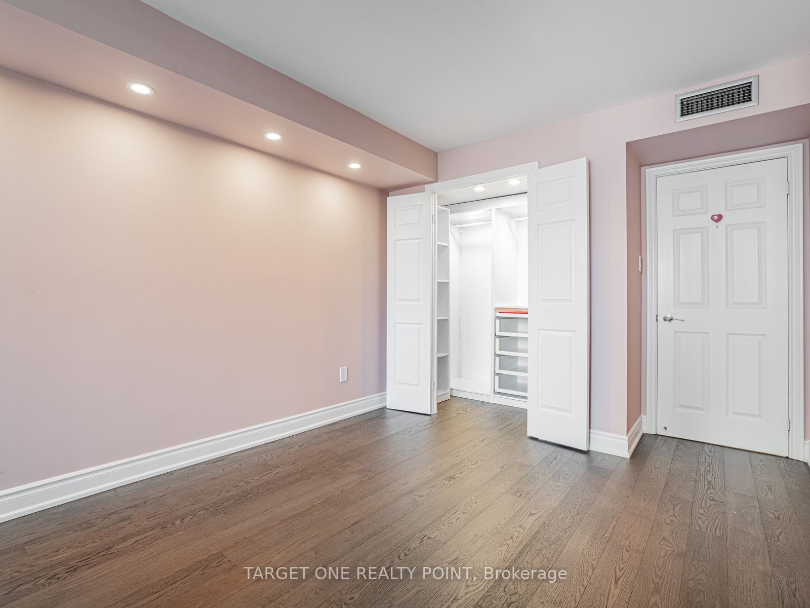 65 Spring Garden Avenue 608 Property Photo 26