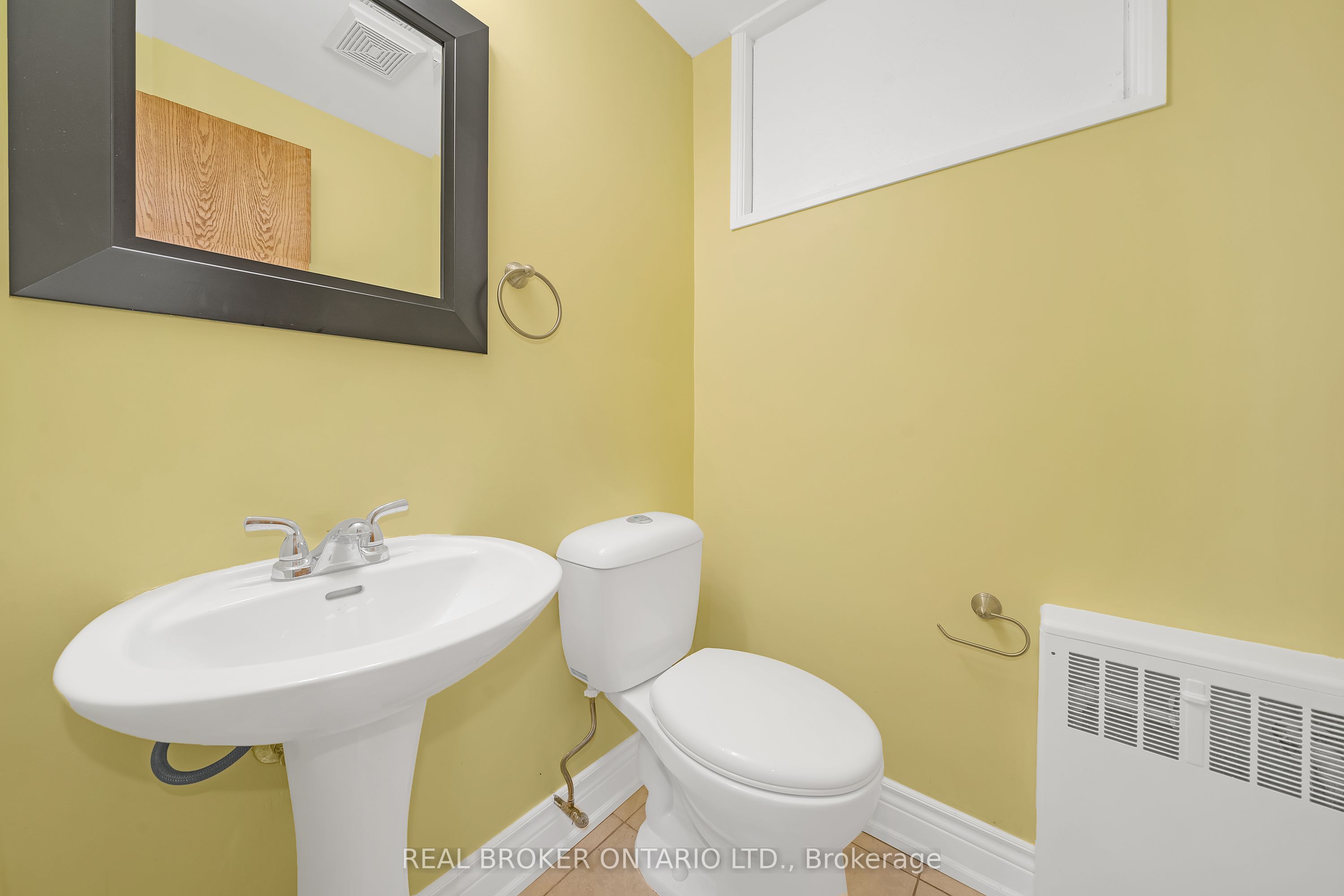 11 Caronport Crescent Property Photo 28