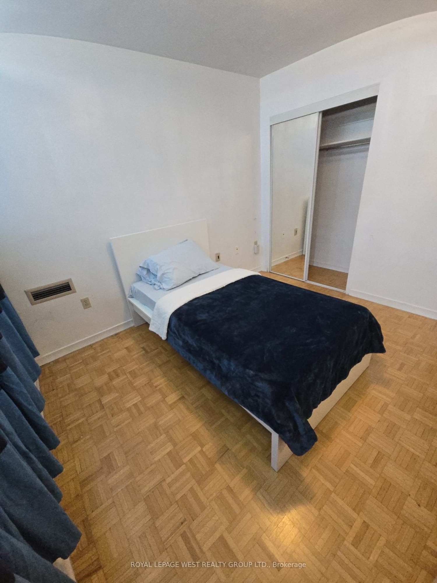 3555 Bathurst Street 608 Property Photo 8