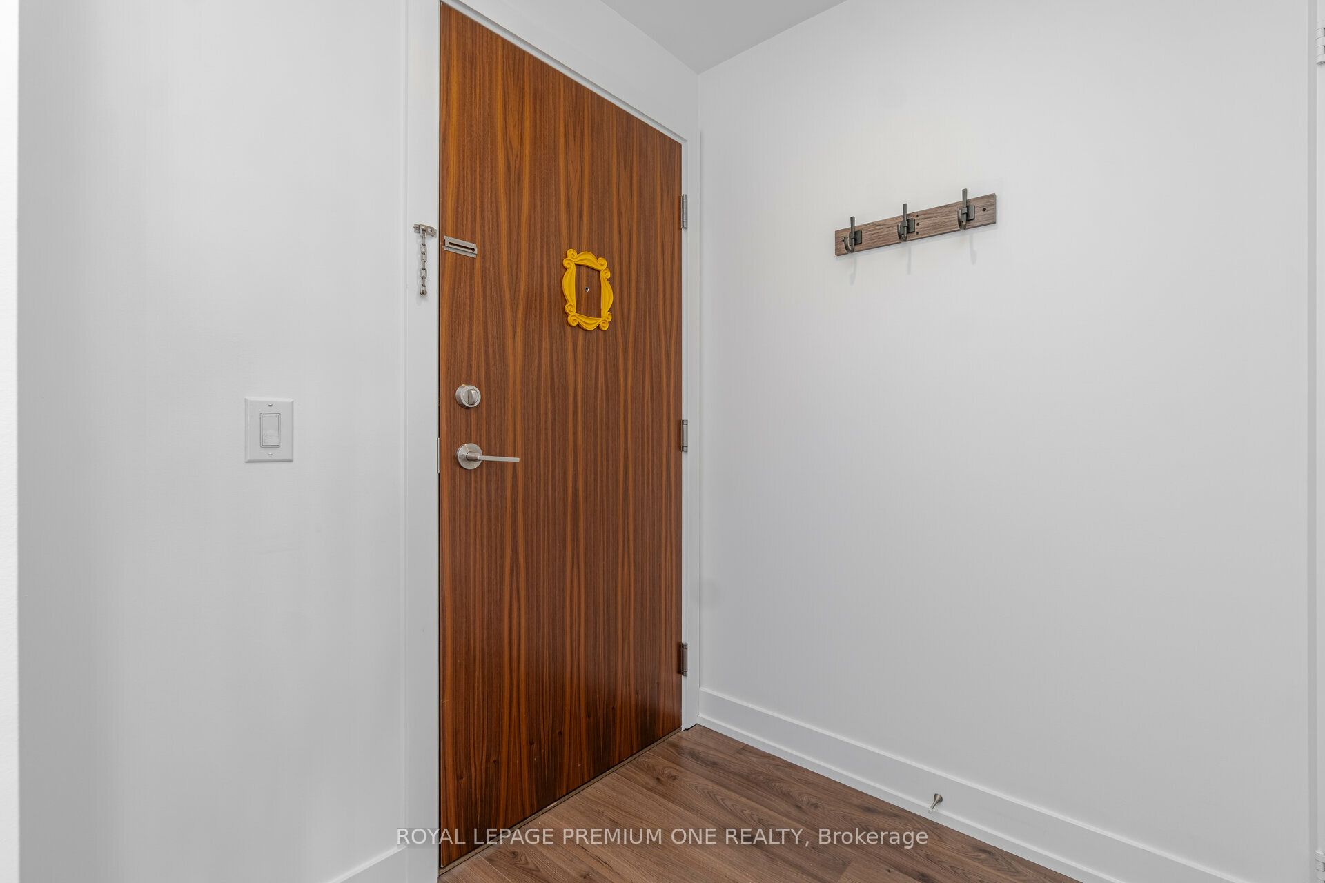 170 Chiltern Hill Road 209 Property Photo 11