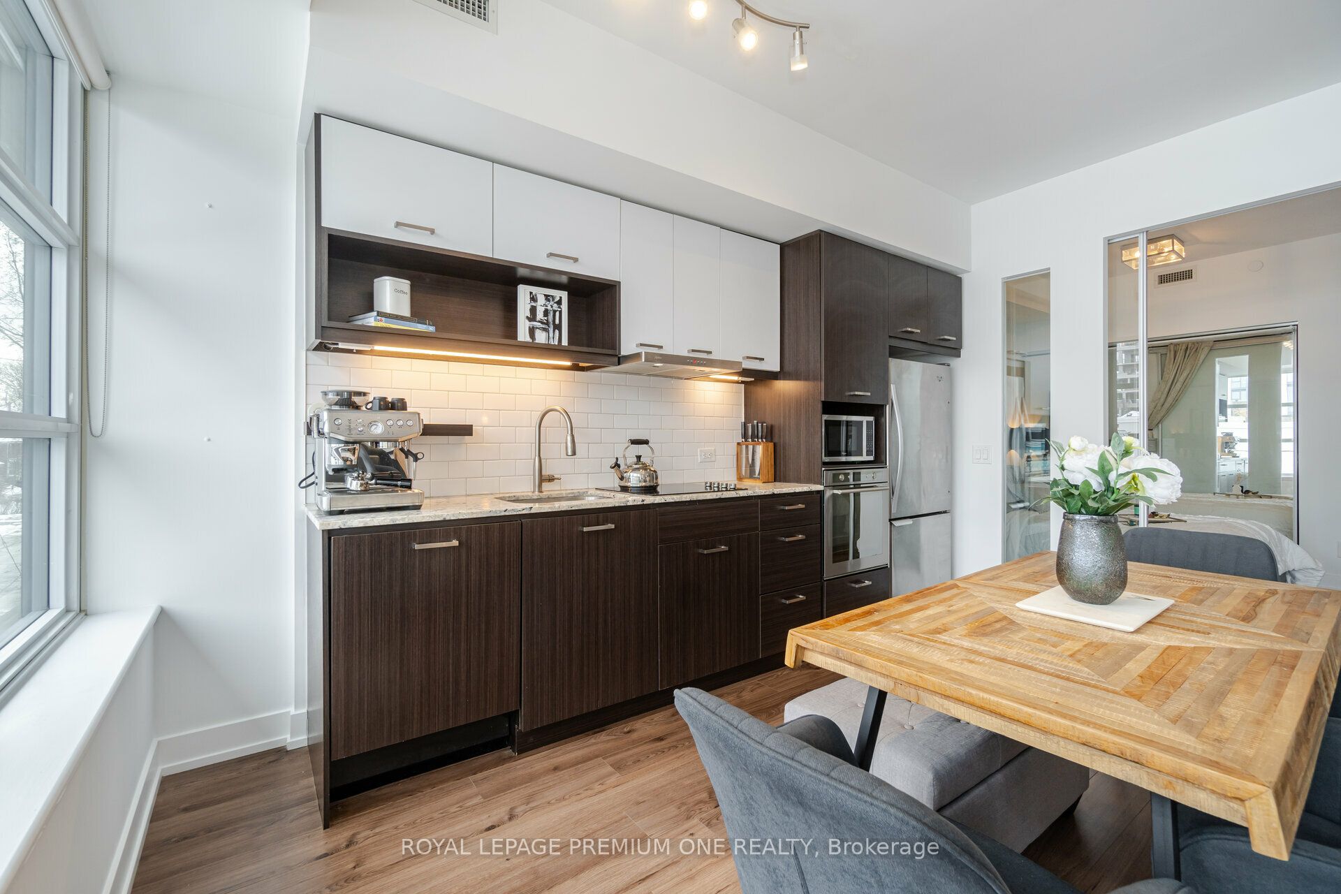 170 Chiltern Hill Road 209 Property Photo 21