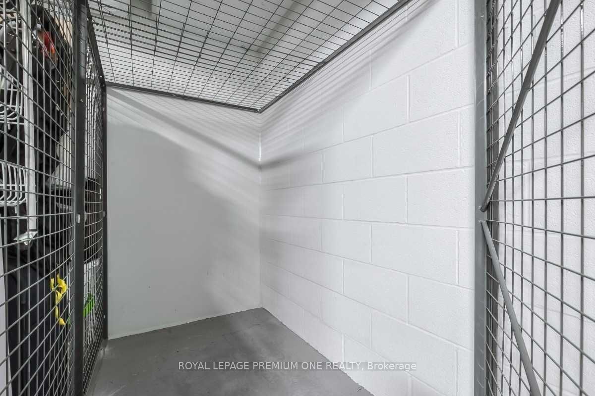 170 Chiltern Hill Road 209 Property Photo 34