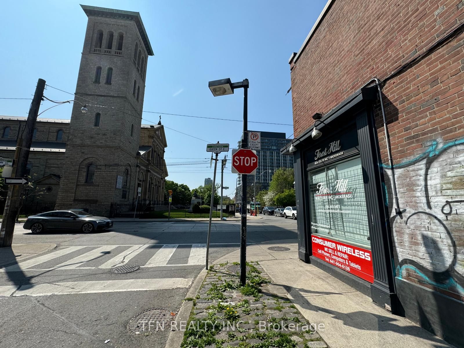 384 Queen Street E Property Photo 2