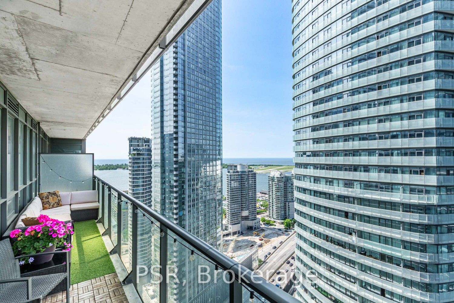 55 Bremner Boulevard 3101 Property Photo 1