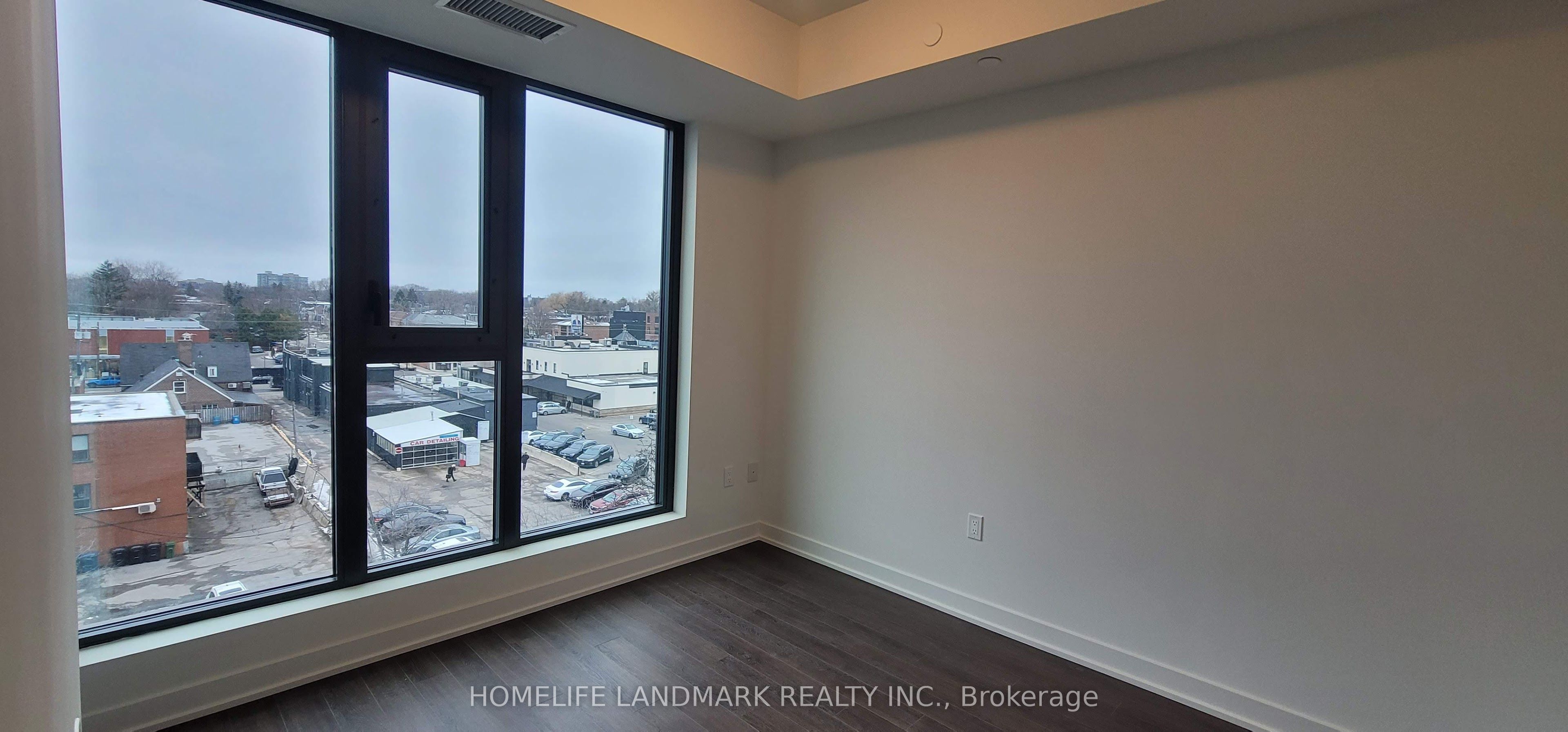 250 Lawrence Avenue W 622 Property Photo 6