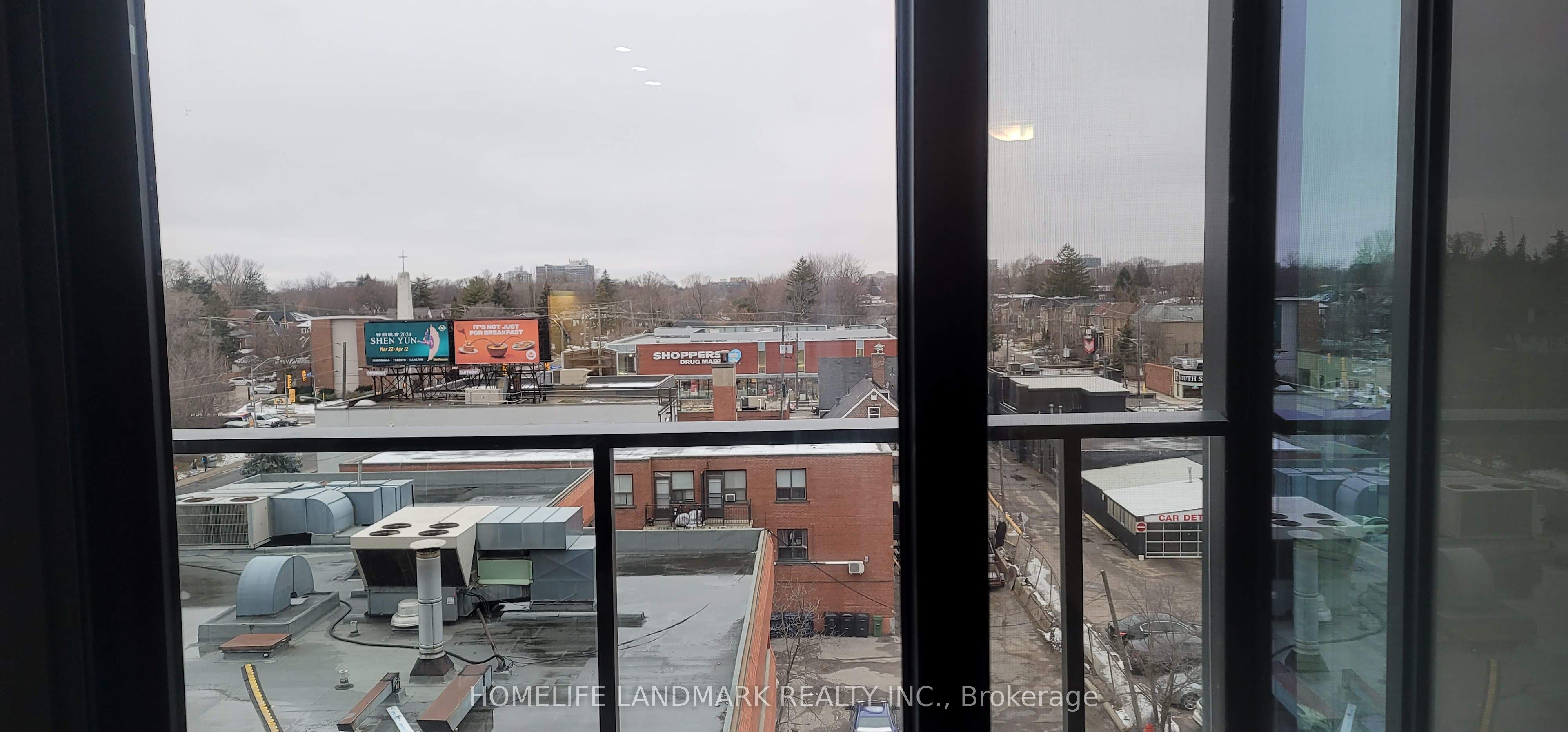 250 Lawrence Avenue W 622 Property Photo 14