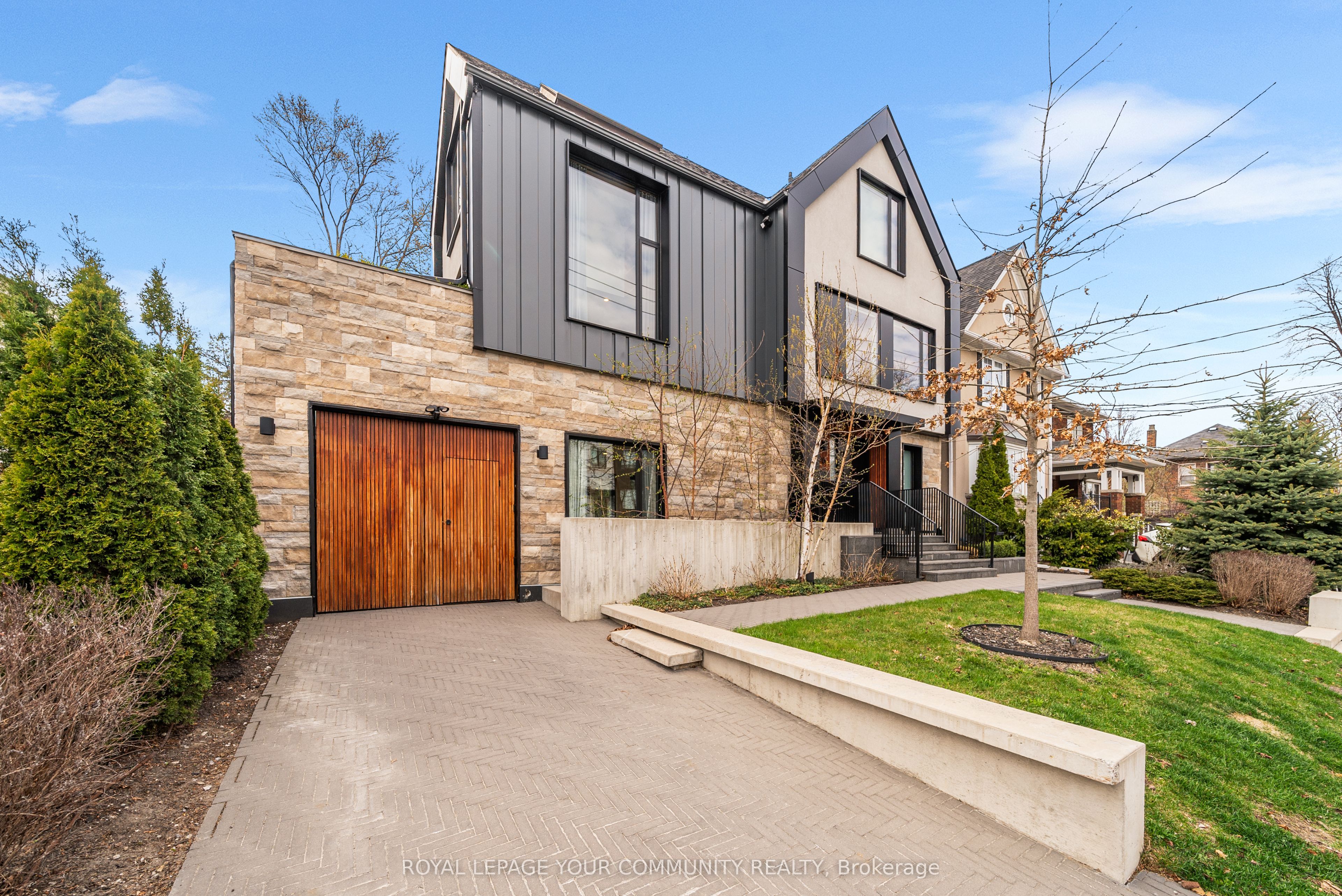 296 Elm Road Property Photo 2