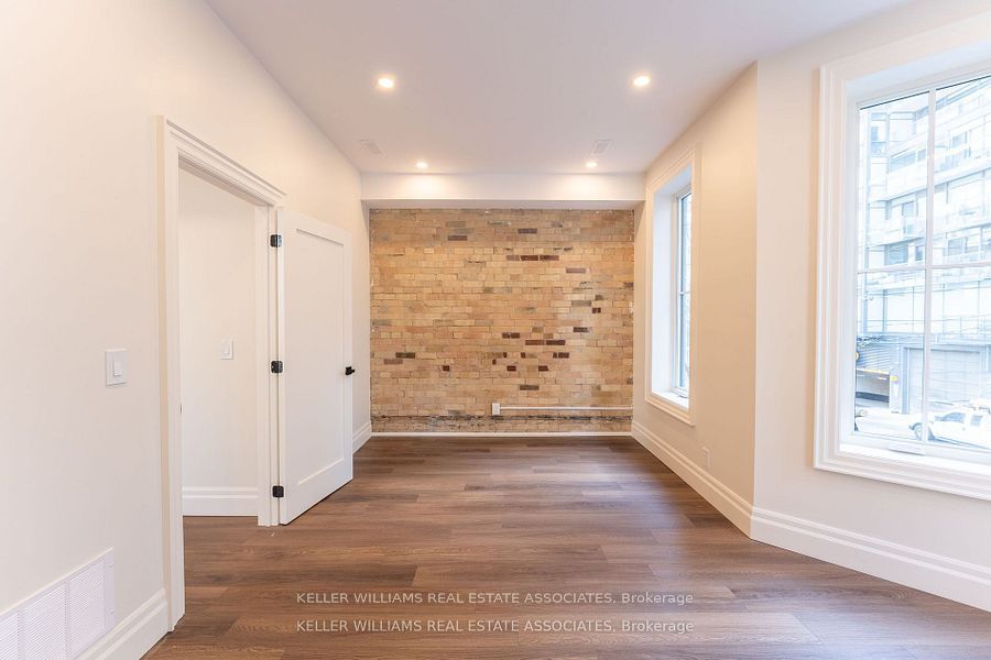 54 Stewart Street Property Photo 8