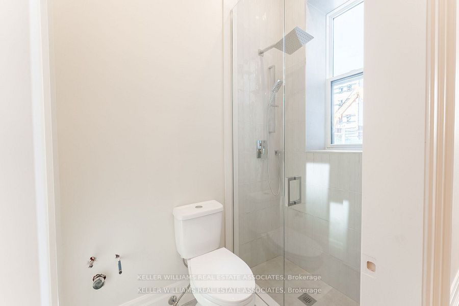 54 Stewart Street Property Photo 14