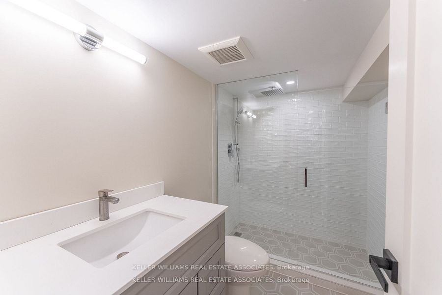 54 Stewart Street Property Photo 15