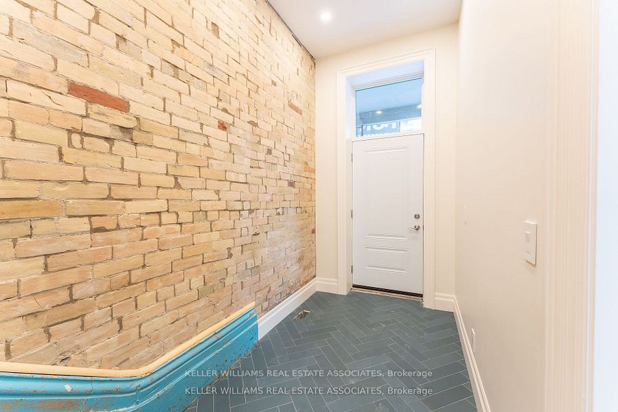 54 Stewart Street Property Photo 34