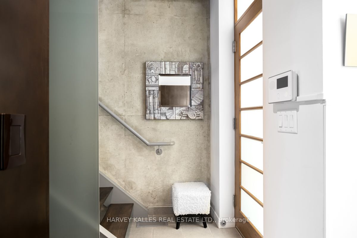 301 Mutual Street Property Photo 2