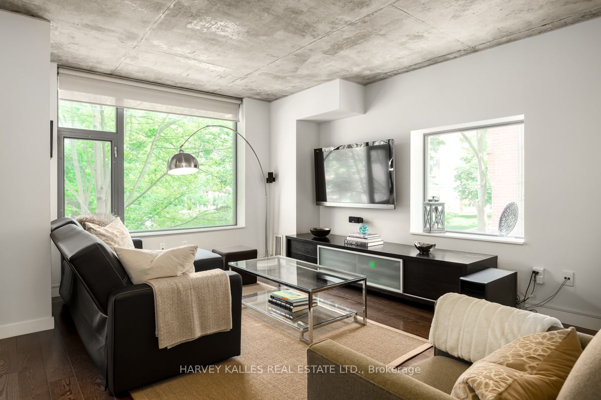 301 Mutual Street Property Photo 14