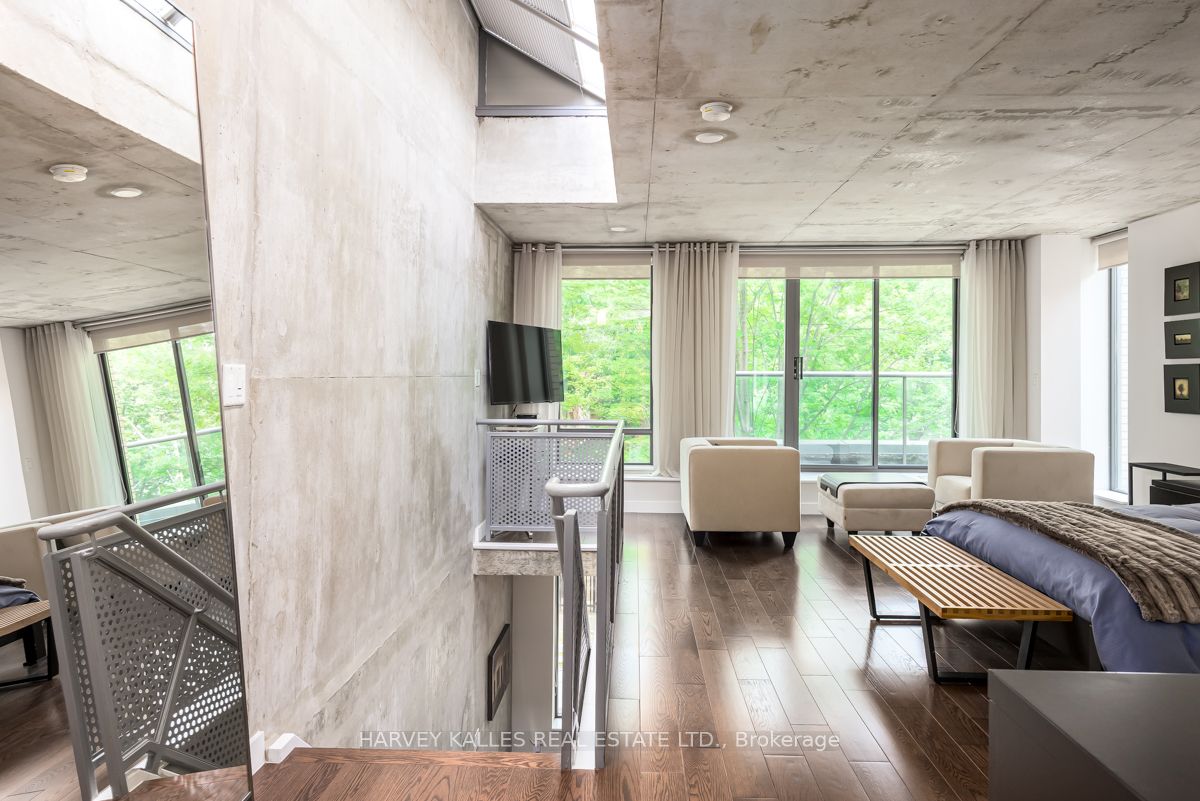 301 Mutual Street Property Photo 17