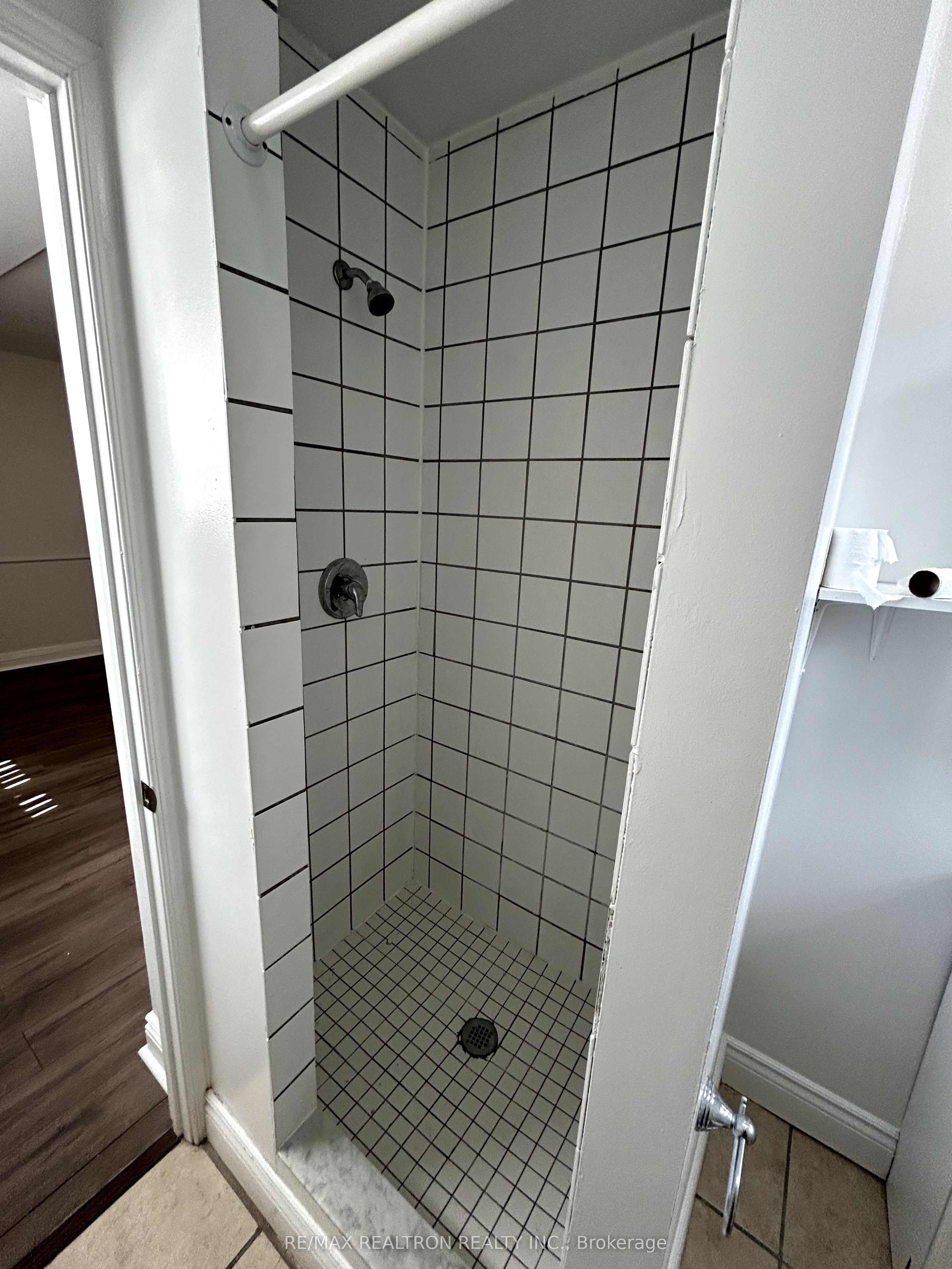 312 Douglas Avenue 104 Property Photo 5