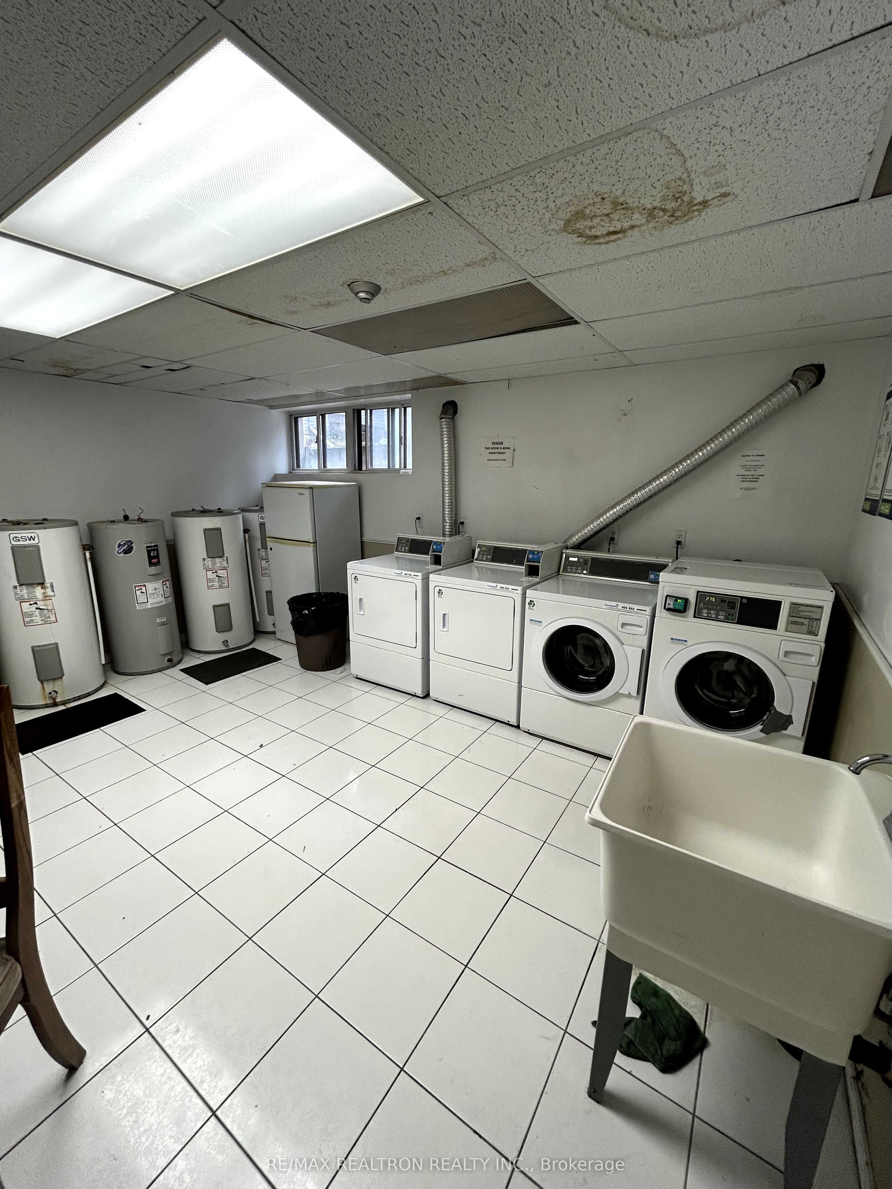 312 Douglas Avenue 104 Property Photo 7