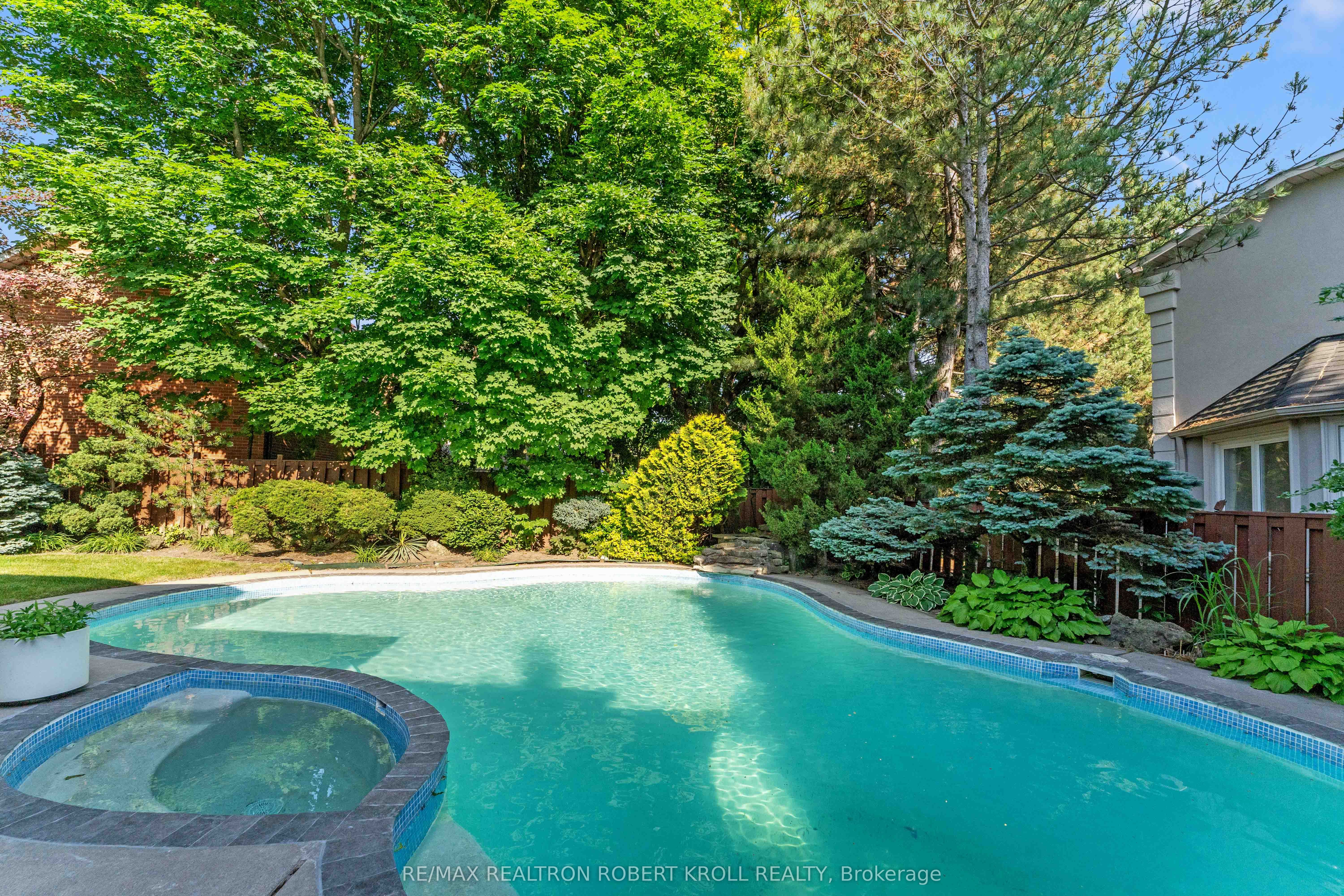 20 Sonata Crescent Property Photo 40