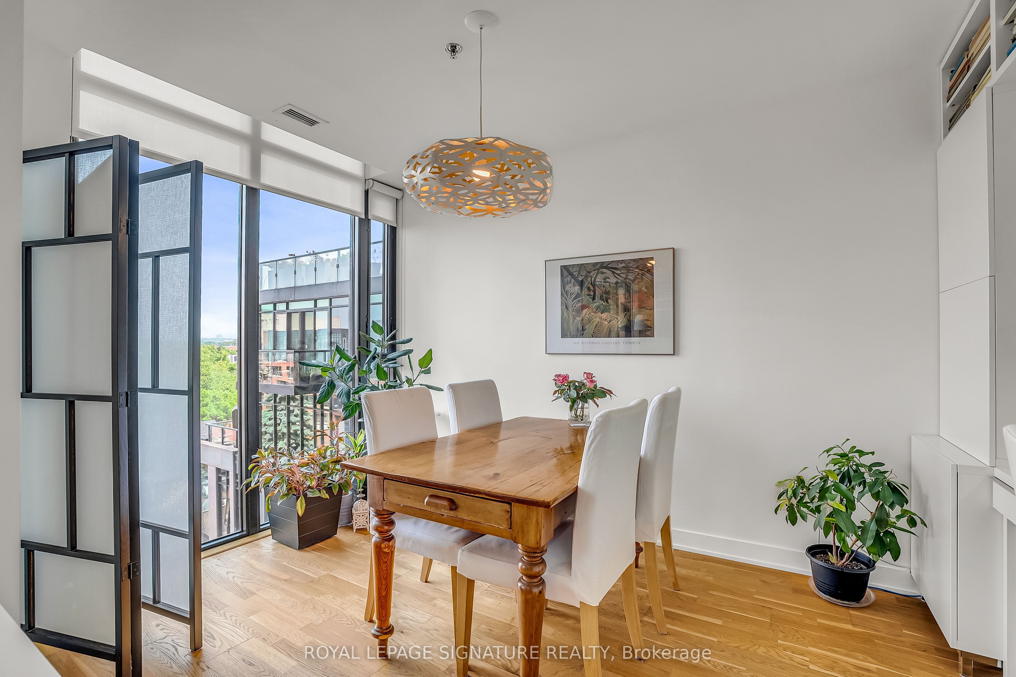 8 Dovercourt Road 609 Property Photo 19