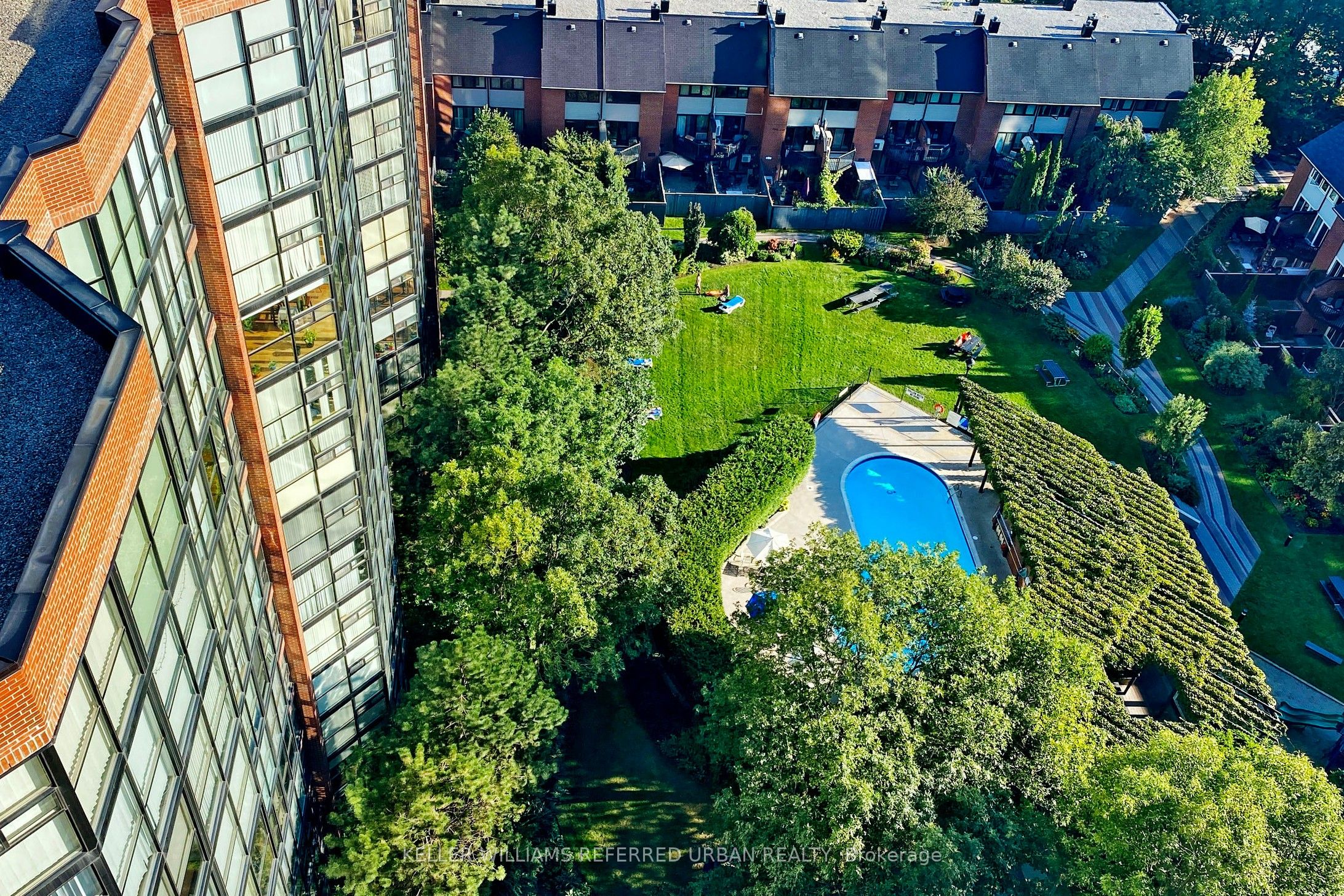 705 King Street W 1909 Property Photo 4