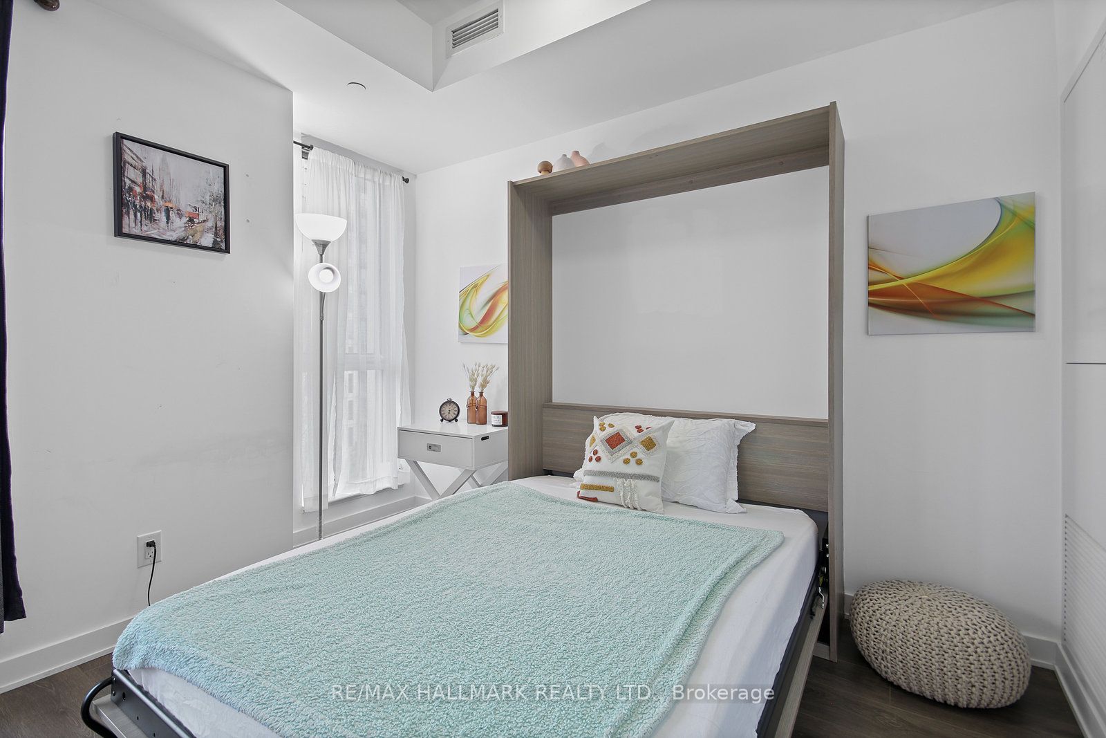 55 Regent Park Boulevard 911 Property Photo 11