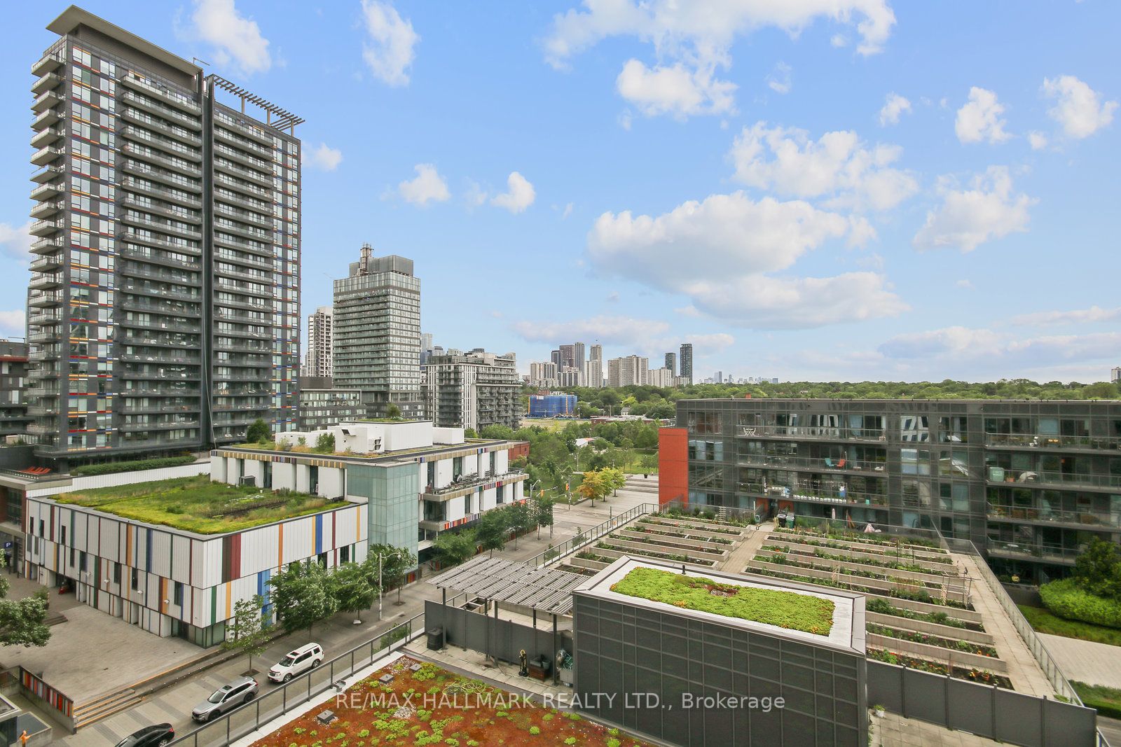 55 Regent Park Boulevard 911 Property Photo 21