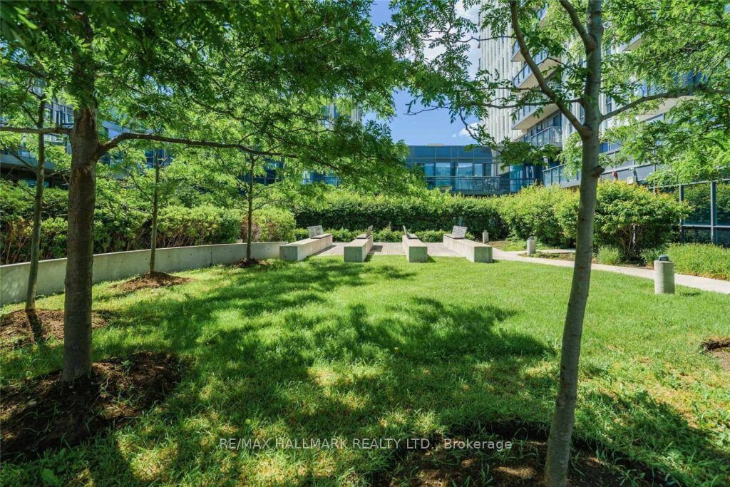 55 Regent Park Boulevard 911 Property Photo 35